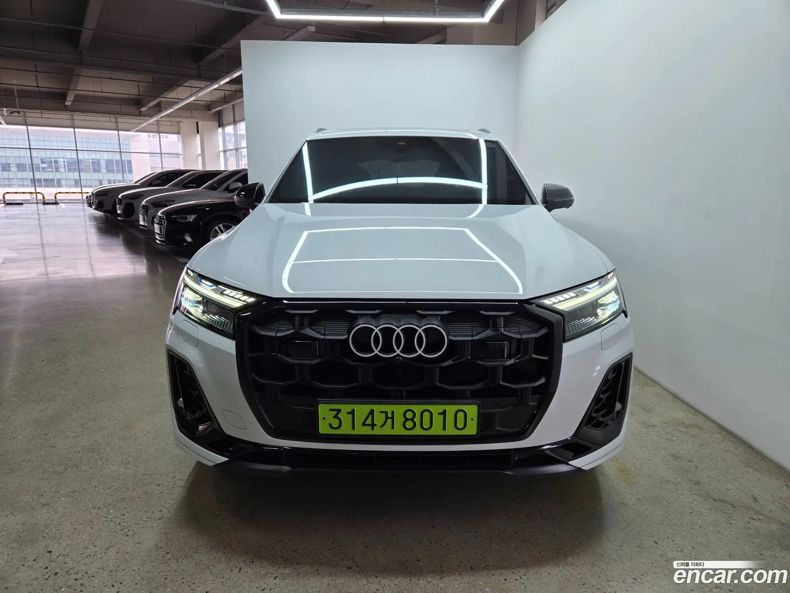 Audi Q7 2025 — 6