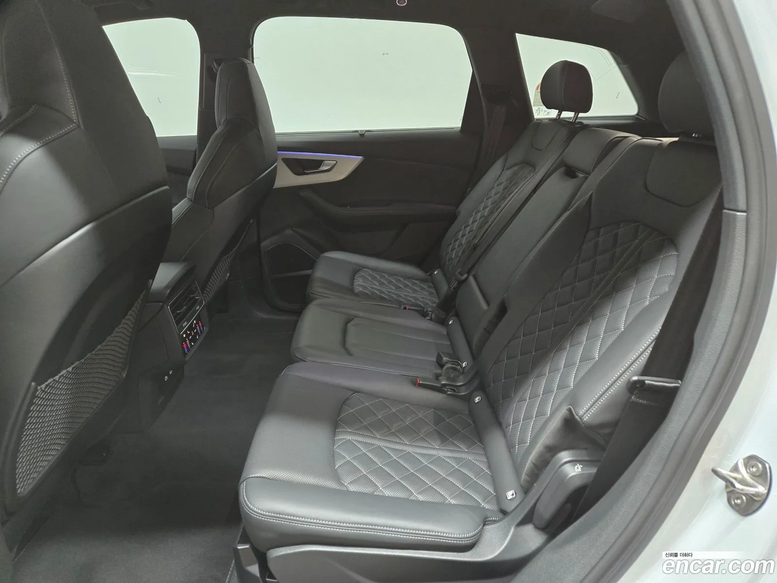 Audi Q7 2025 — 14