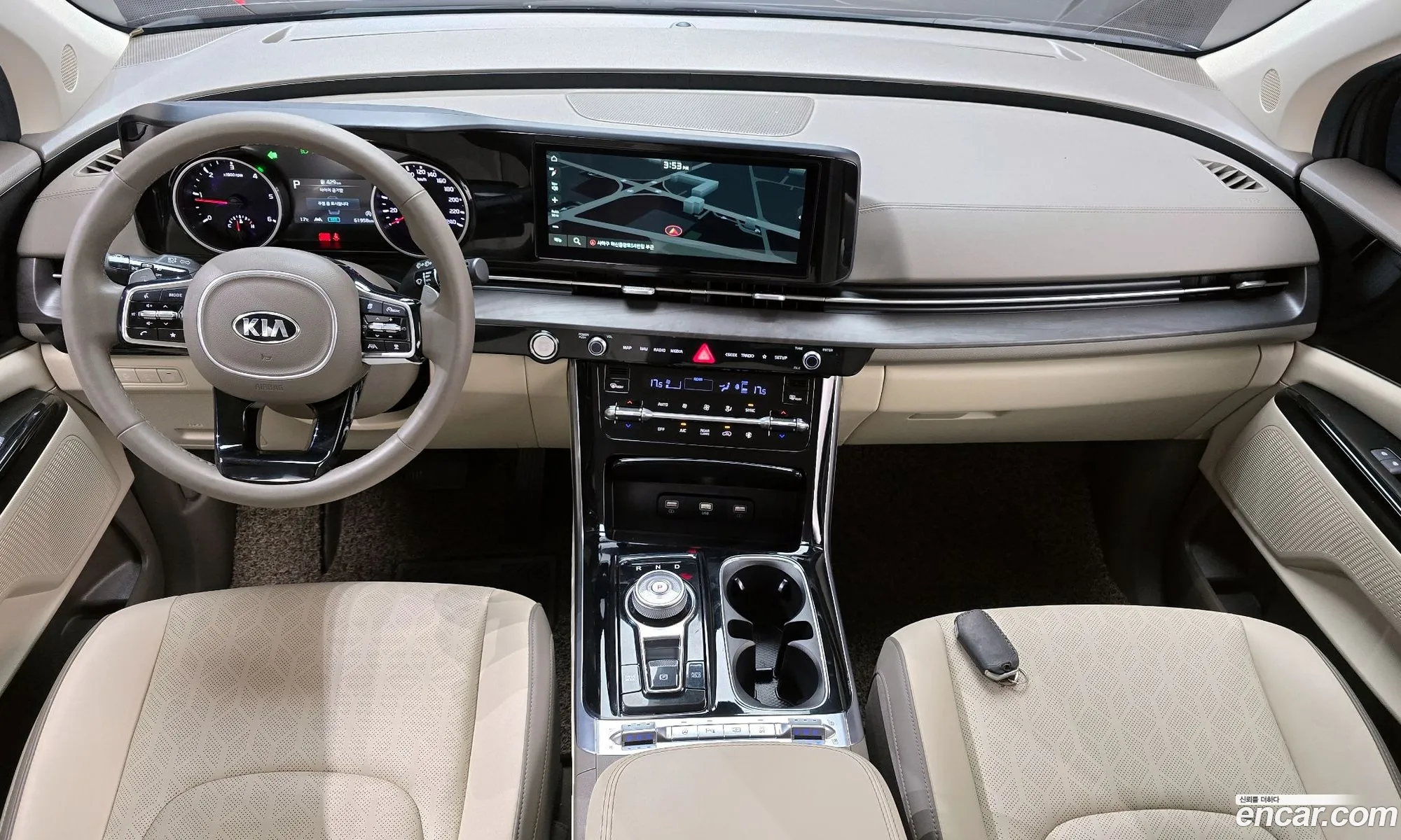 Kia Carnival 2021 — 30
