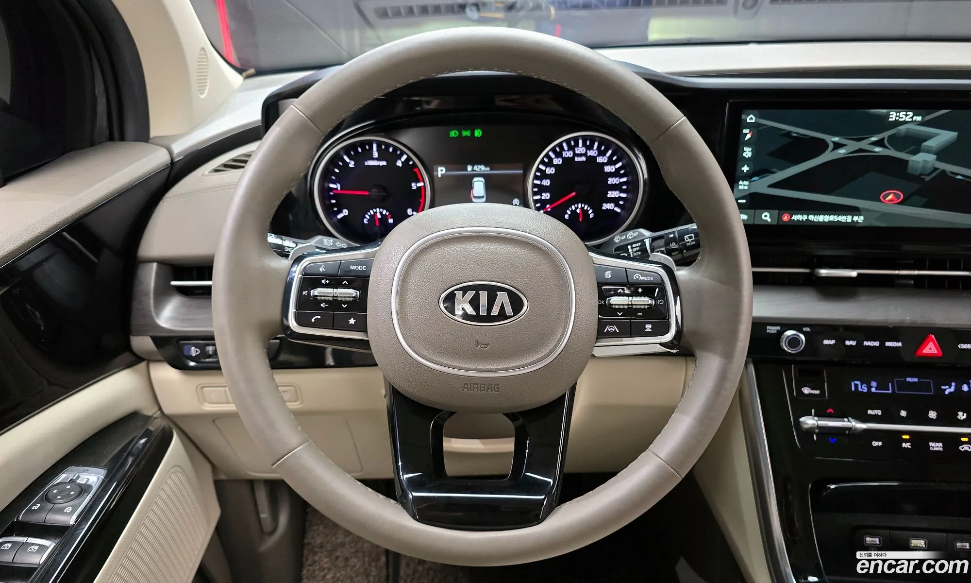 Kia Carnival 2021 — 5