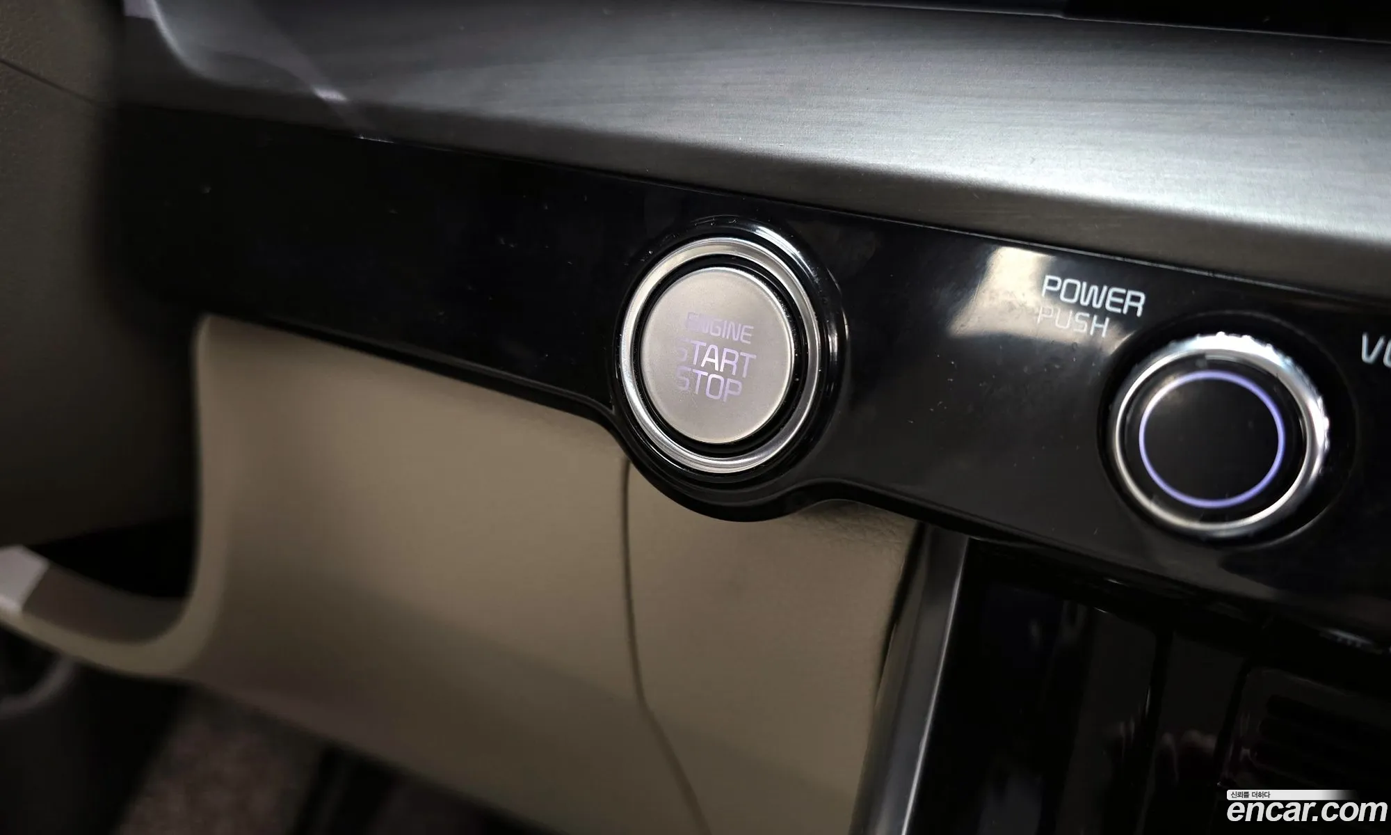 Kia Carnival 2021 — 28