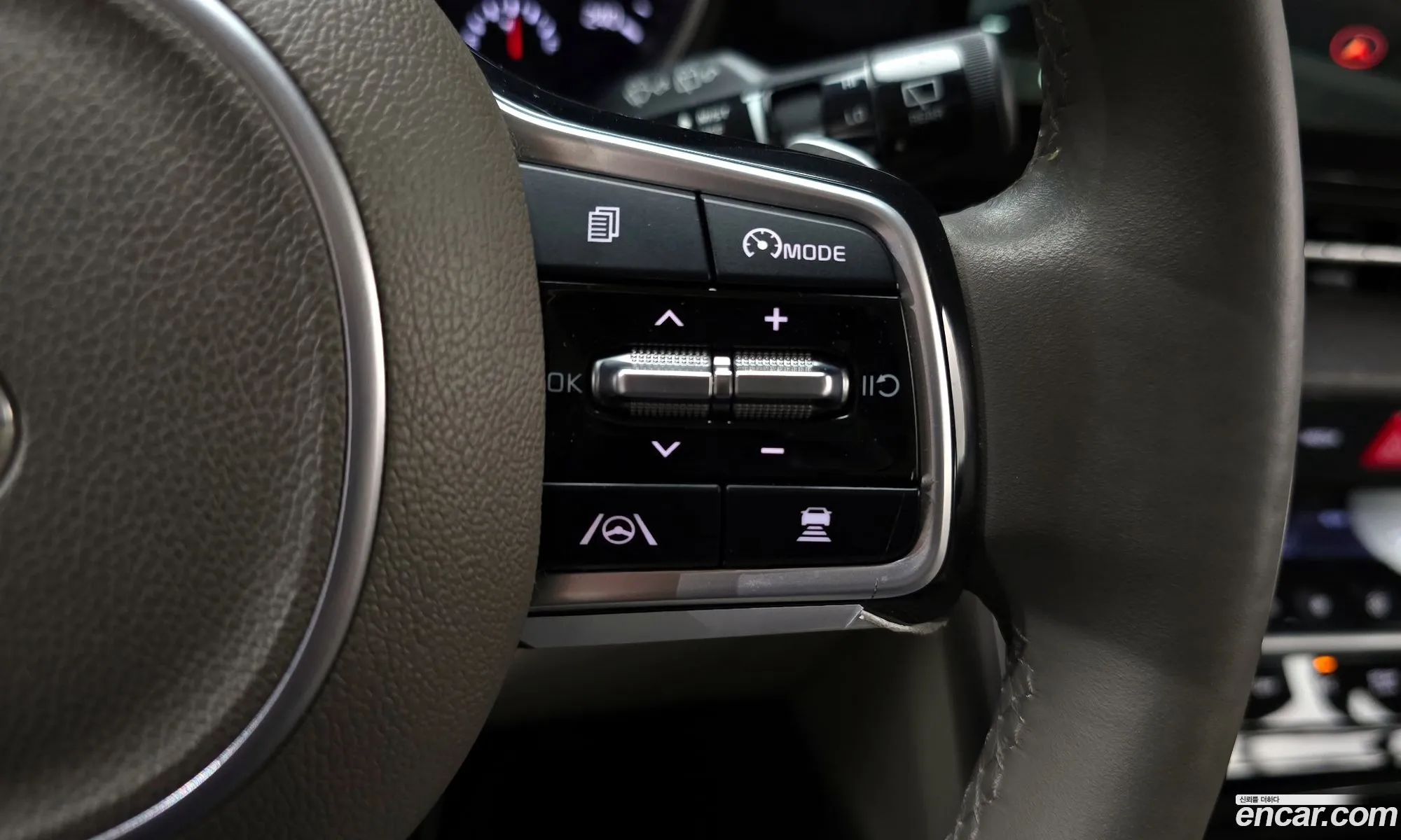 Kia Carnival 2021 — 22