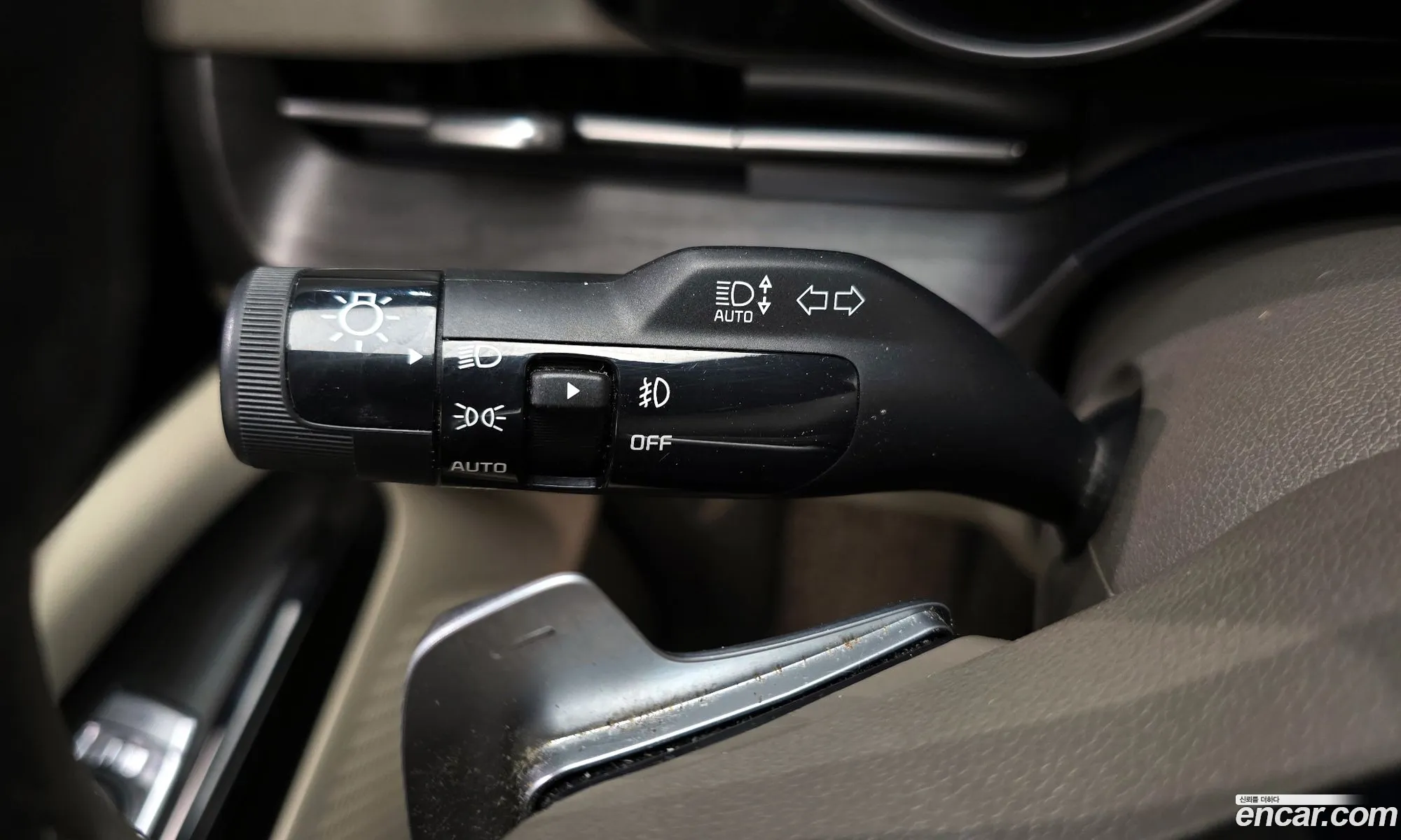 Kia Carnival 2021 — 32