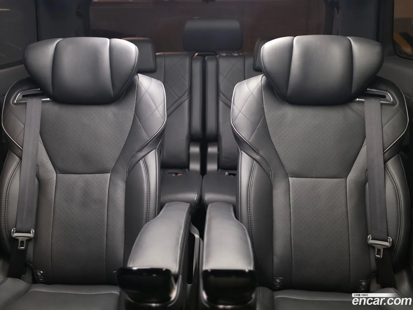 Toyota Alphard 2024 — 20