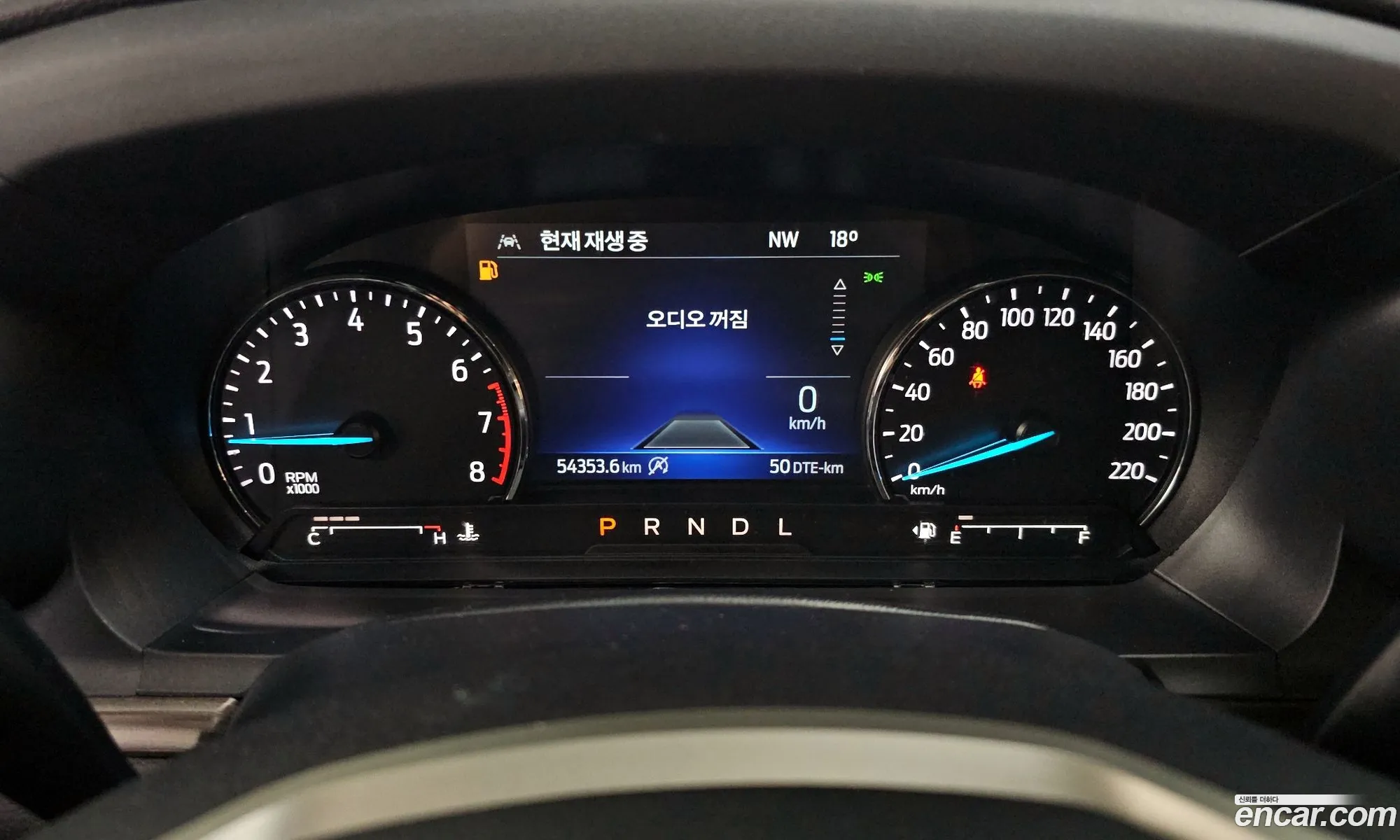 Ford Explorer 6th Gen 2021 1FMSK8FH9MGB09581 — 25