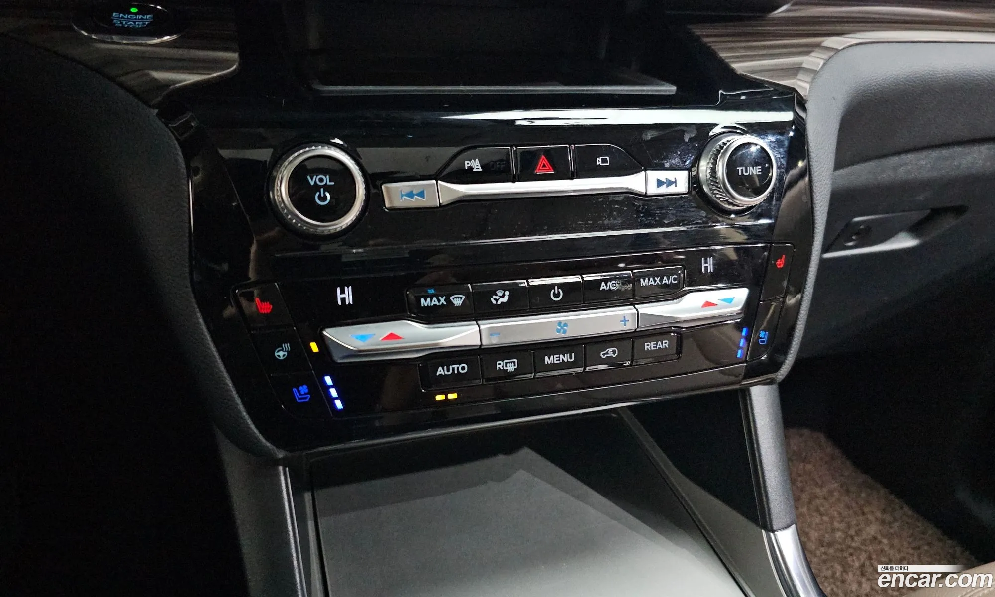 Ford Explorer 6th Gen 2021 1FMSK8FH9MGB09581 — 7