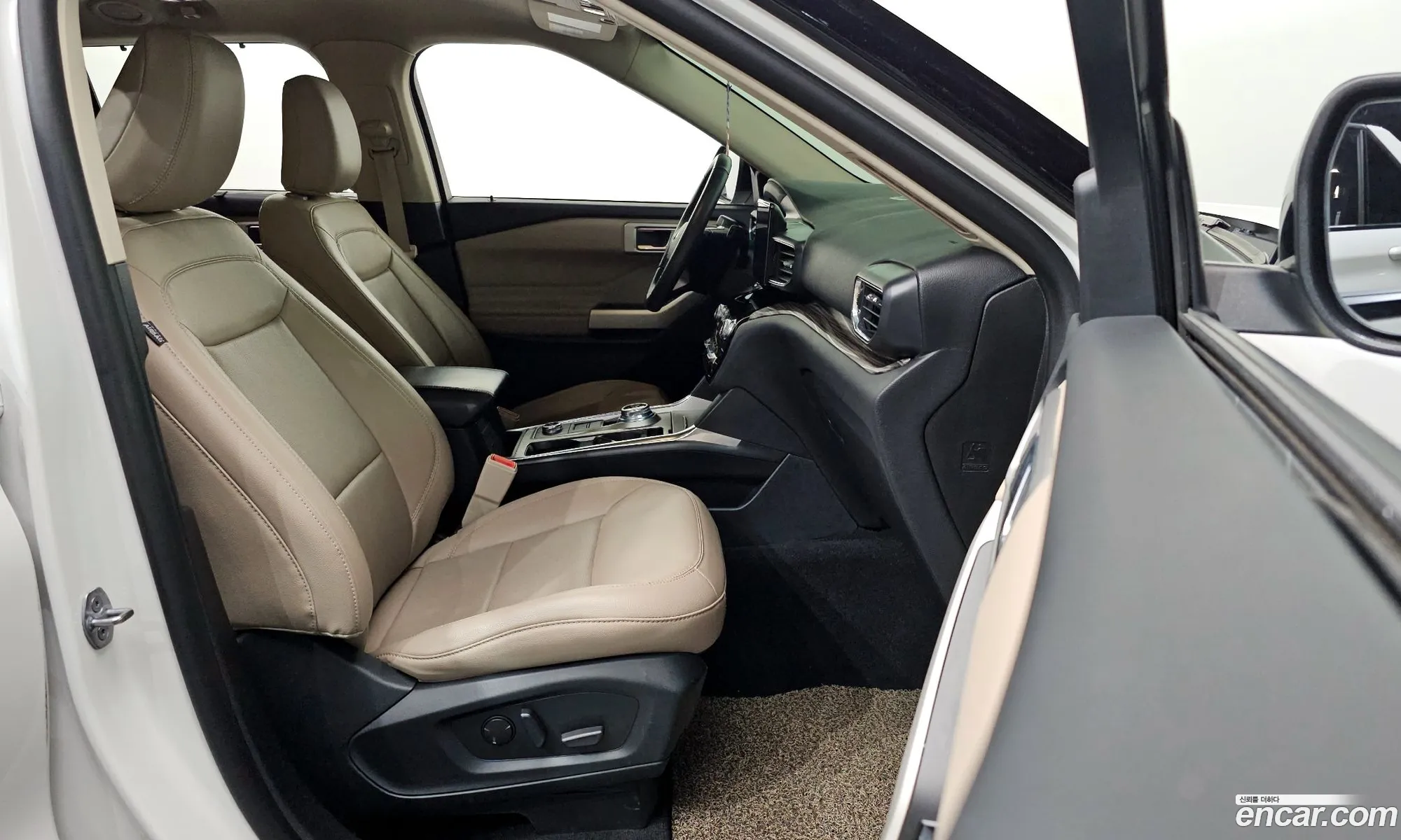 Ford Explorer 6th Gen 2021 1FMSK8FH9MGB09581 — 14