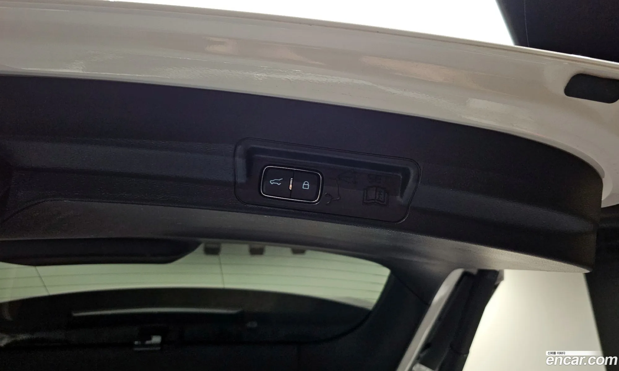 Ford Explorer 6th Gen 2021 1FMSK8FH9MGB09581 — 35