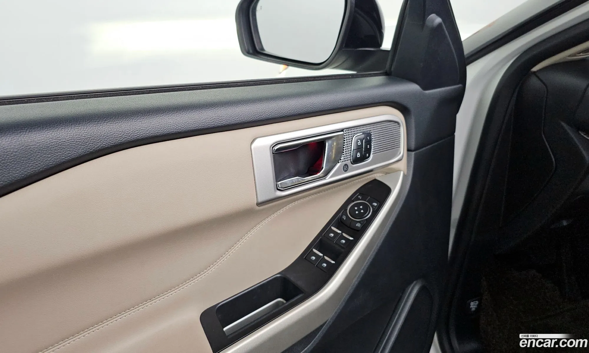 Ford Explorer 6th Gen 2021 1FMSK8FH9MGB09581 — 13