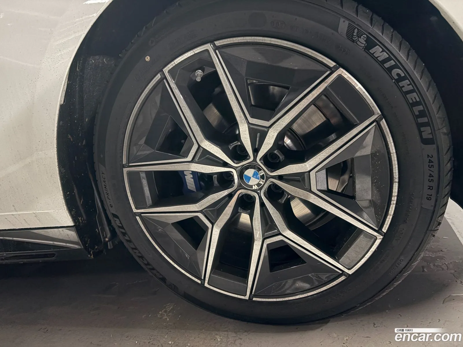BMW 5 Series 2025 — 2