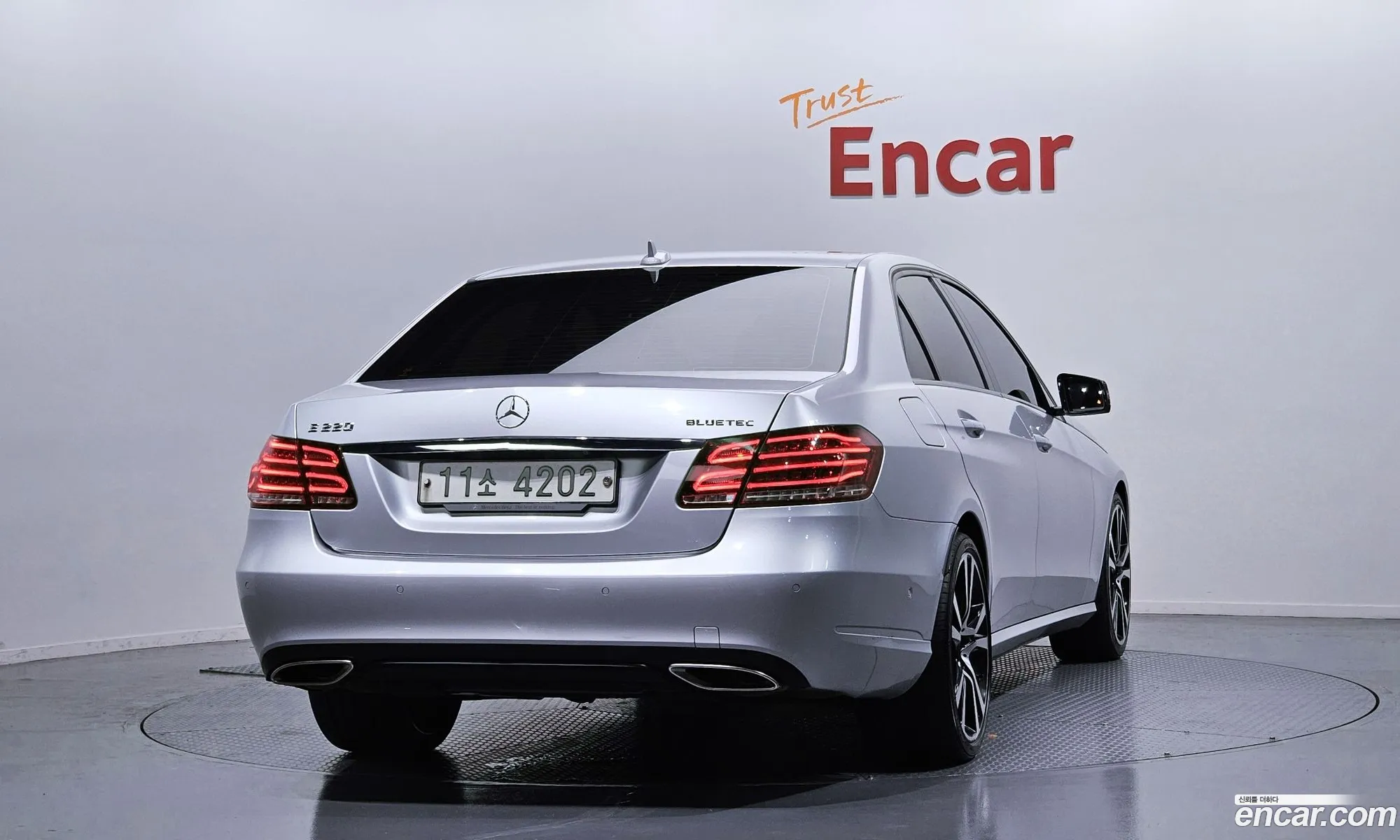 Mercedes-Benz E-Class W212 2015 — 6