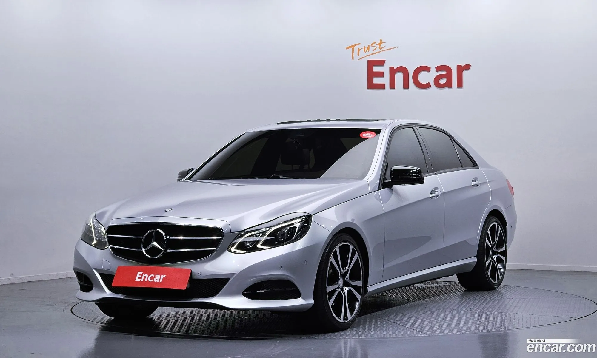 Mercedes-Benz E-Class W212 2015 — 2