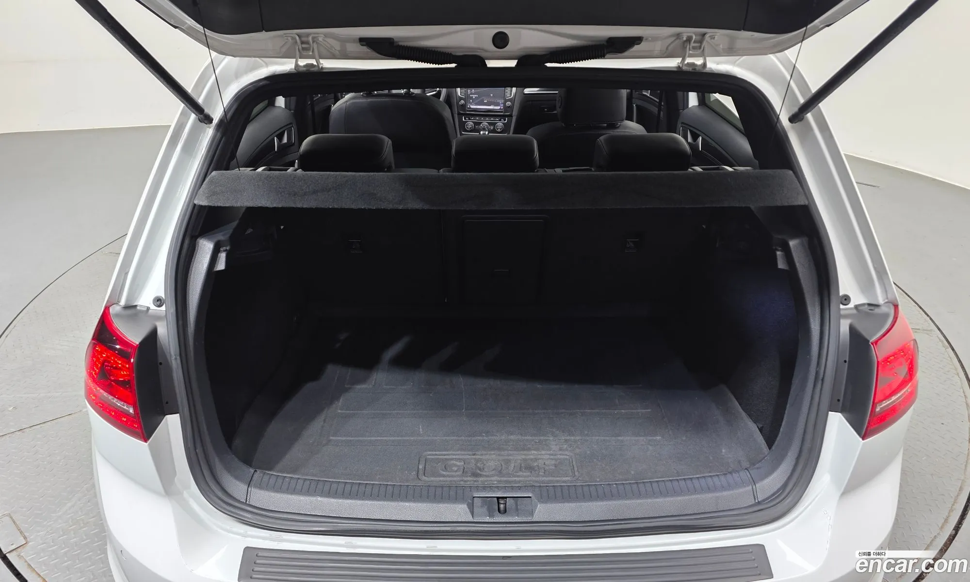 Volkswagen Golf 7th Gen 2014 — 9