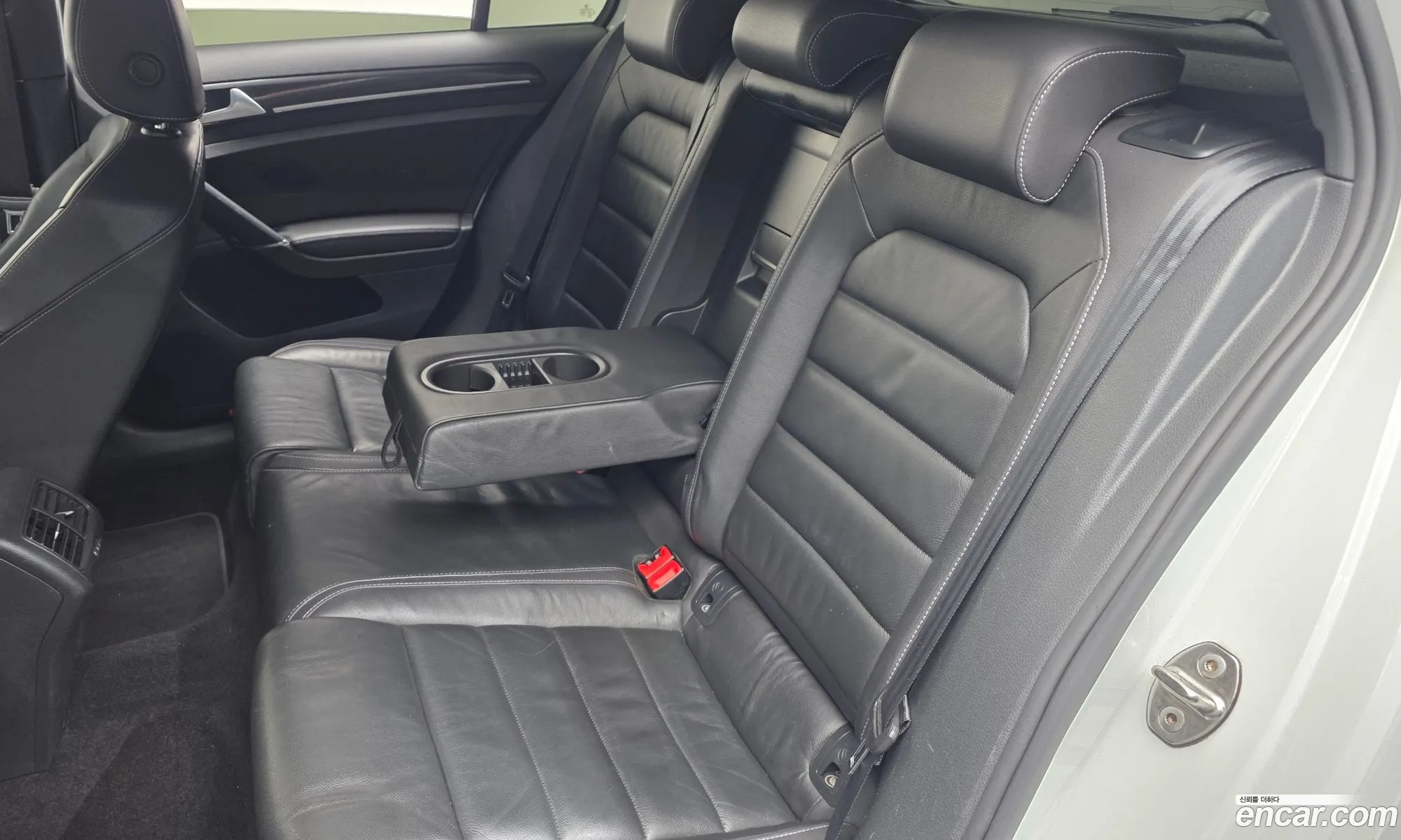 Volkswagen Golf 7th Gen 2014 — 12
