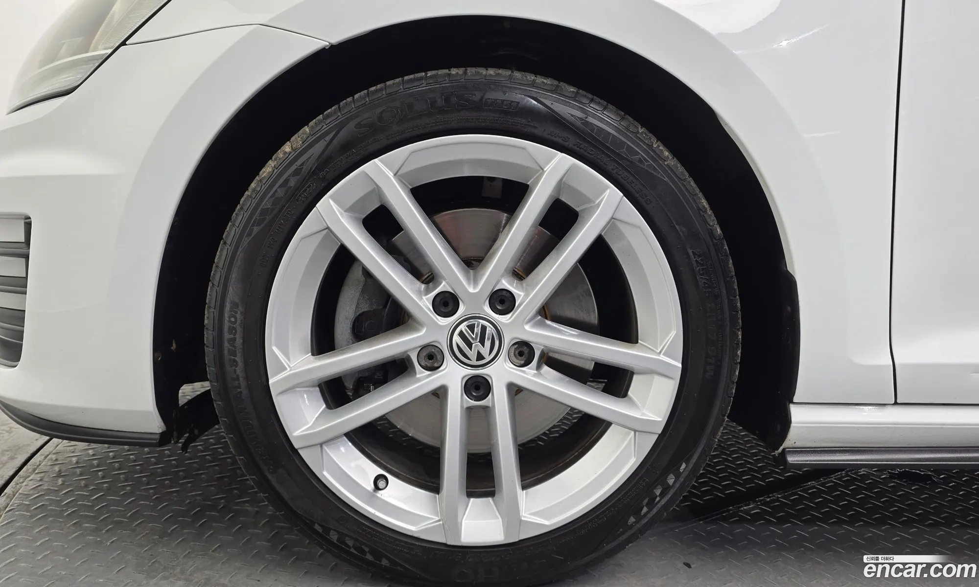 Volkswagen Golf 7th Gen 2014 — 19