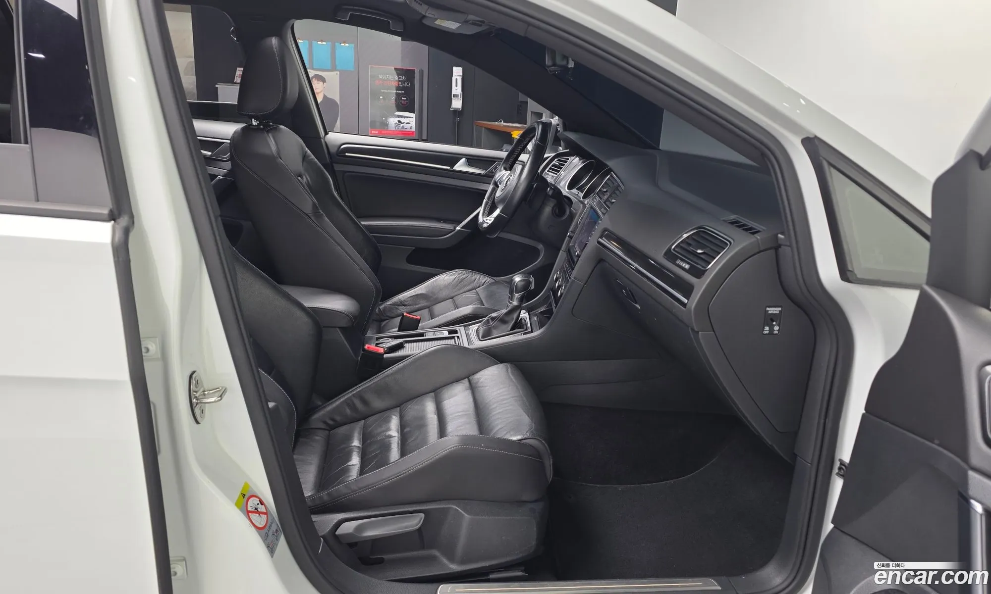 Volkswagen Golf 7th Gen 2014 — 13