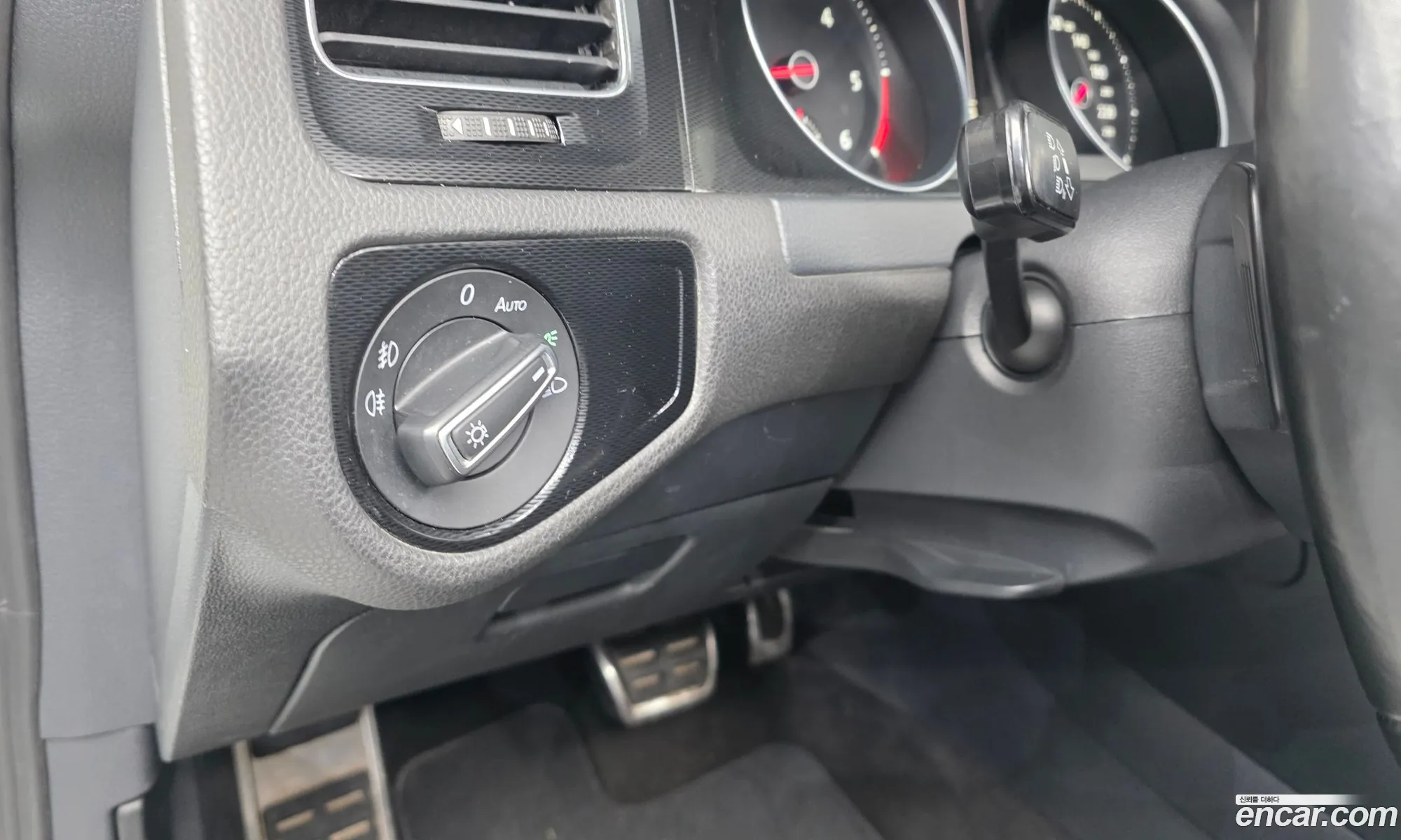 Volkswagen Golf 7th Gen 2014 — 8