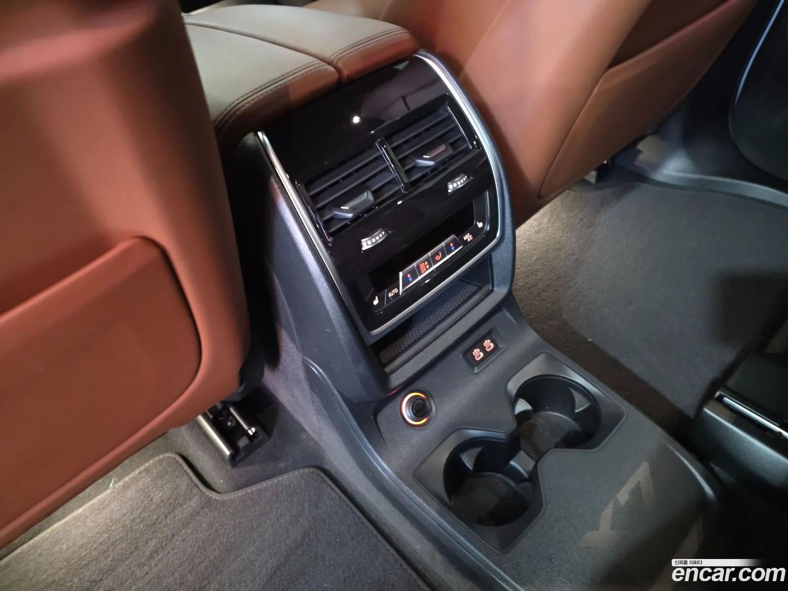 BMW X7 2023 — 17