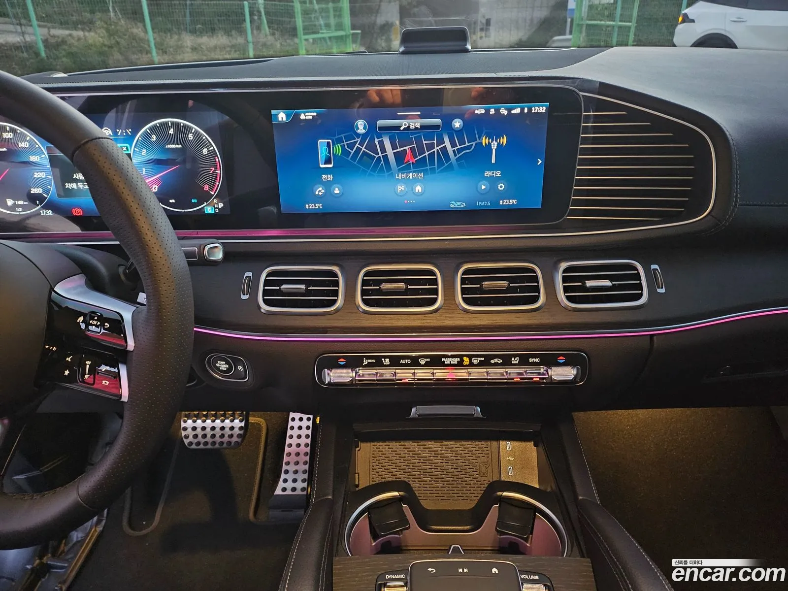Mercedes-Benz GLE-Class W167 2025 — 18
