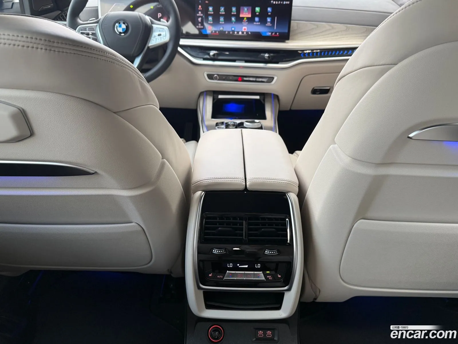 BMW X7 2025 — 7