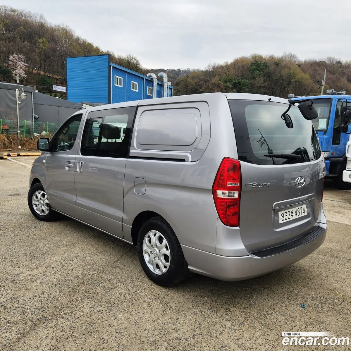 Hyundai Grand Starex 2013 — 3