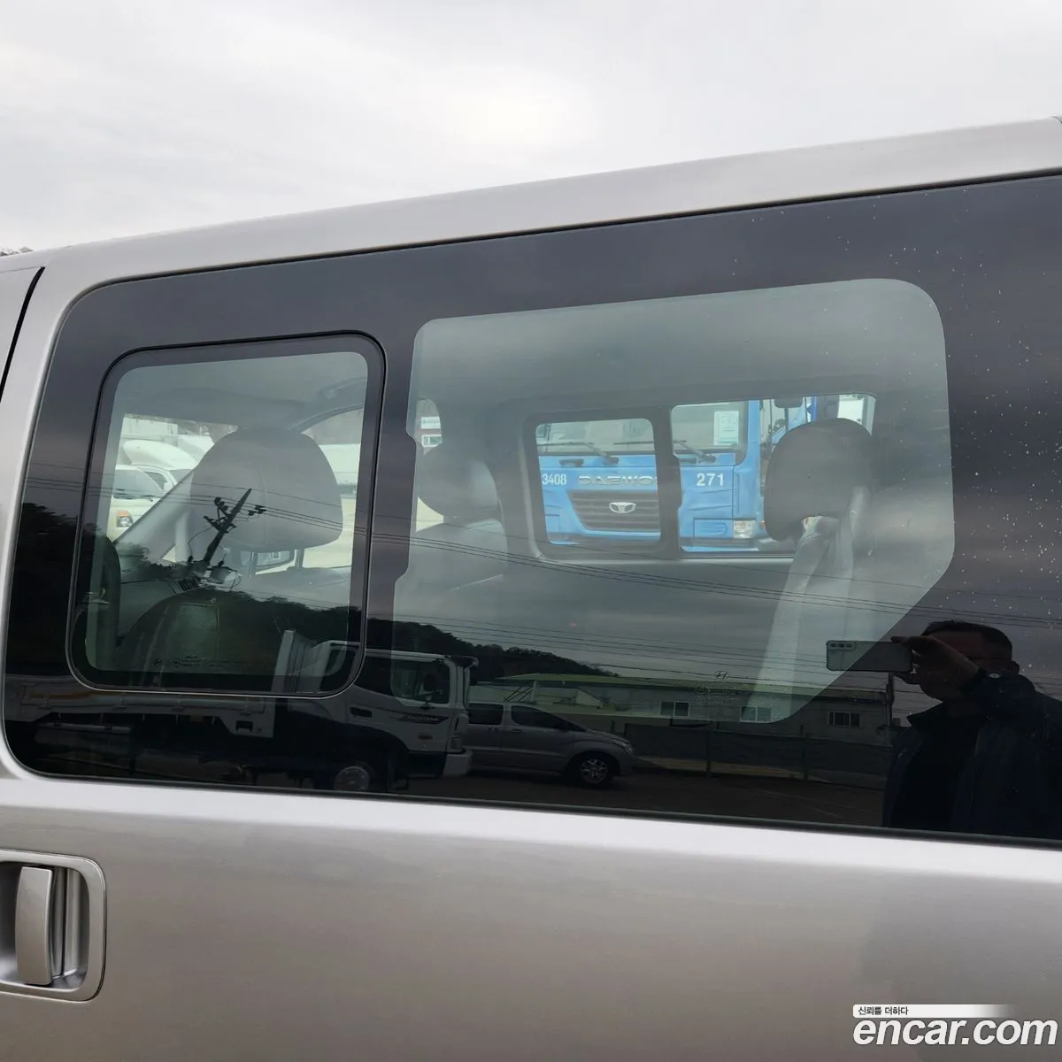 Hyundai Grand Starex 2013 — 13