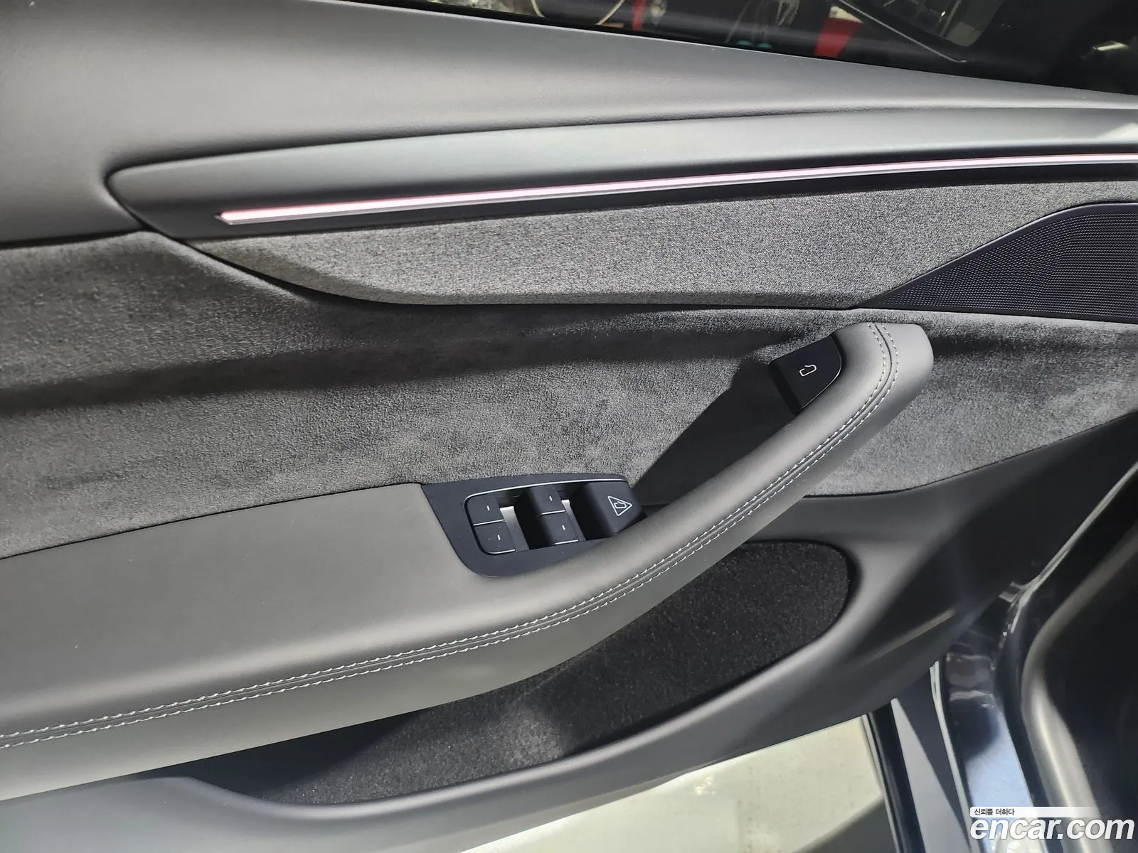 Tesla Model Y 2025 — 9
