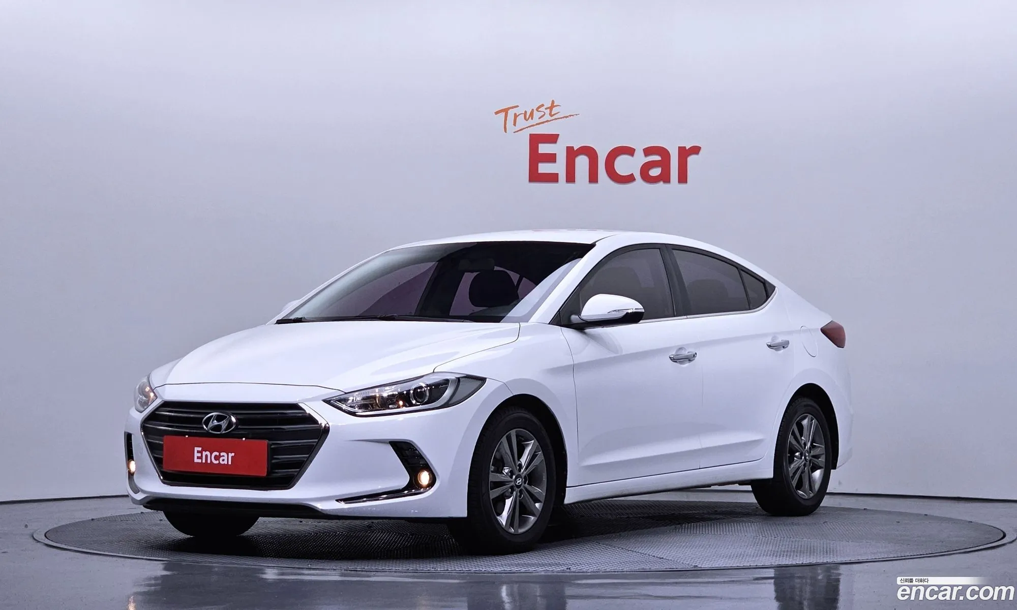 Hyundai Elantra AD 2016 — 7