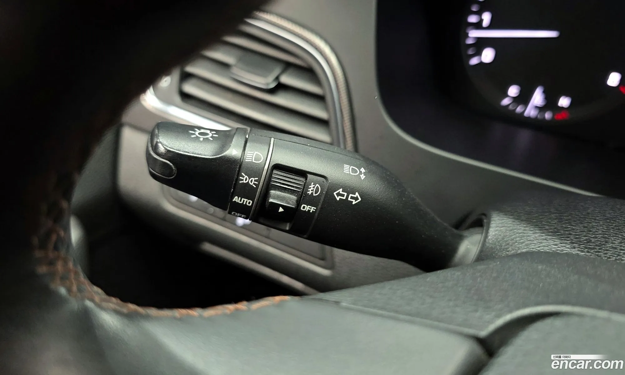Hyundai LF Sonata 2017 — 19