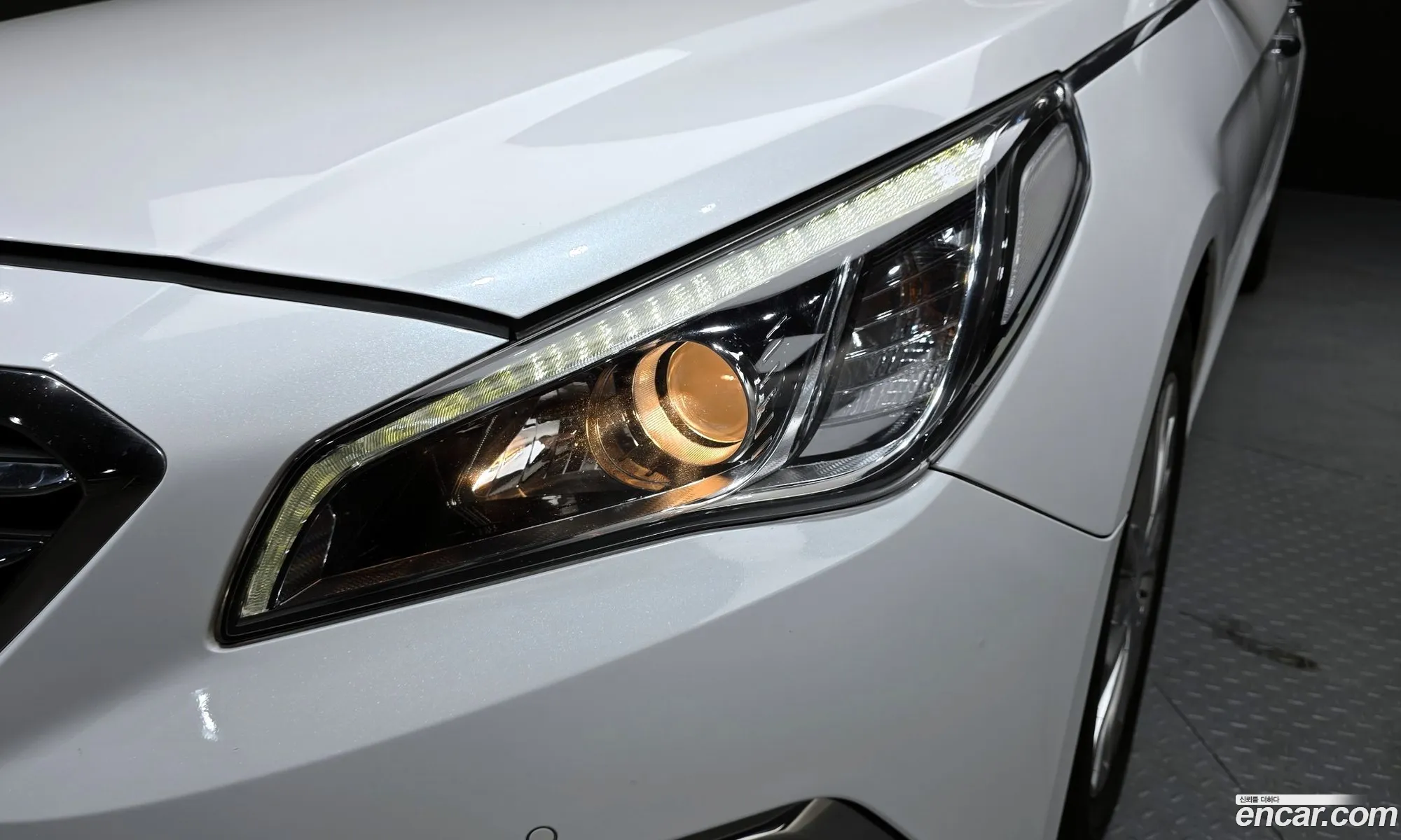 Hyundai LF Sonata 2017 — 22