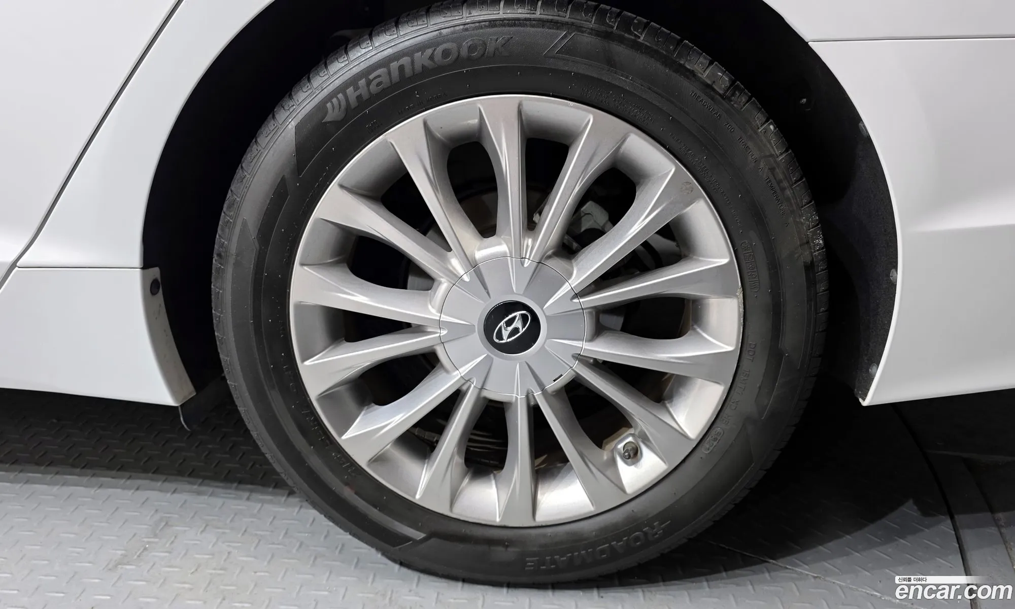 Hyundai LF Sonata 2017 — 9