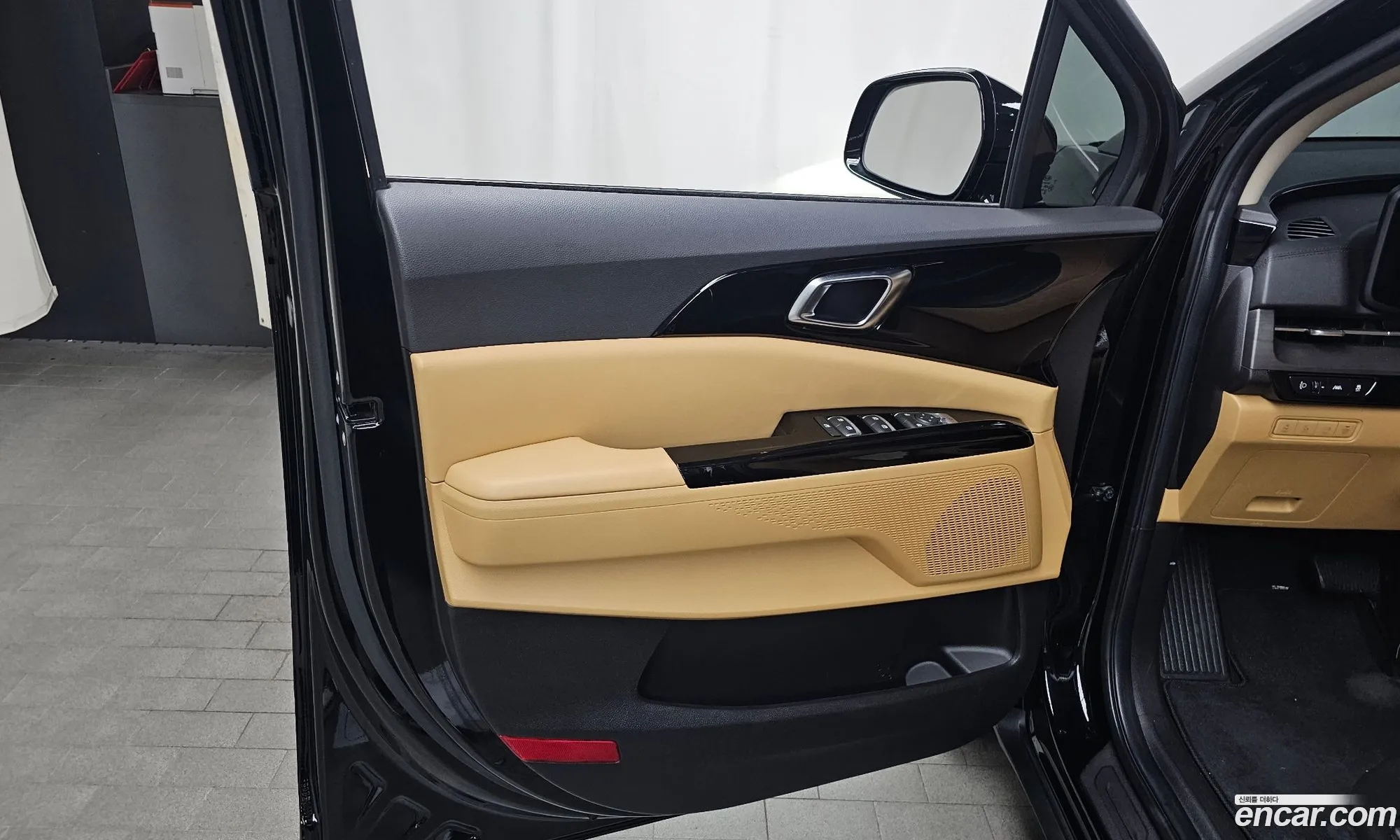 Kia Carnival 2020 — 17