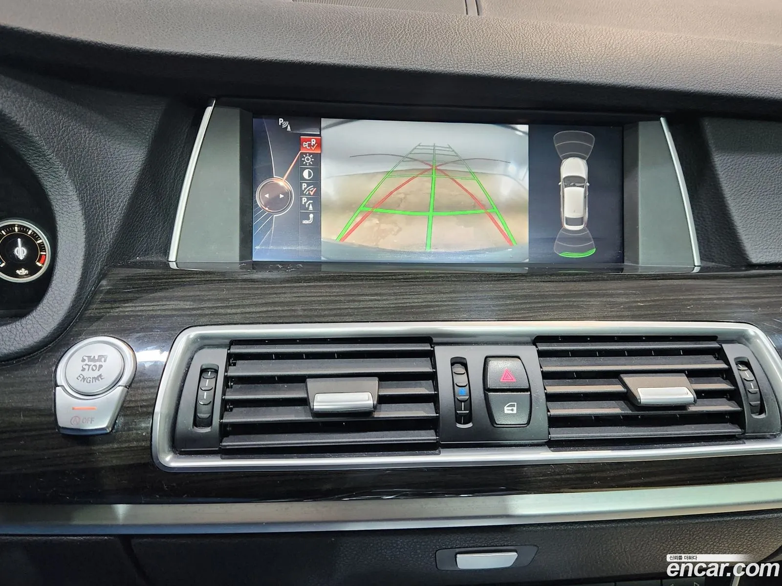 BMW 5 Series GT 2015 — 18