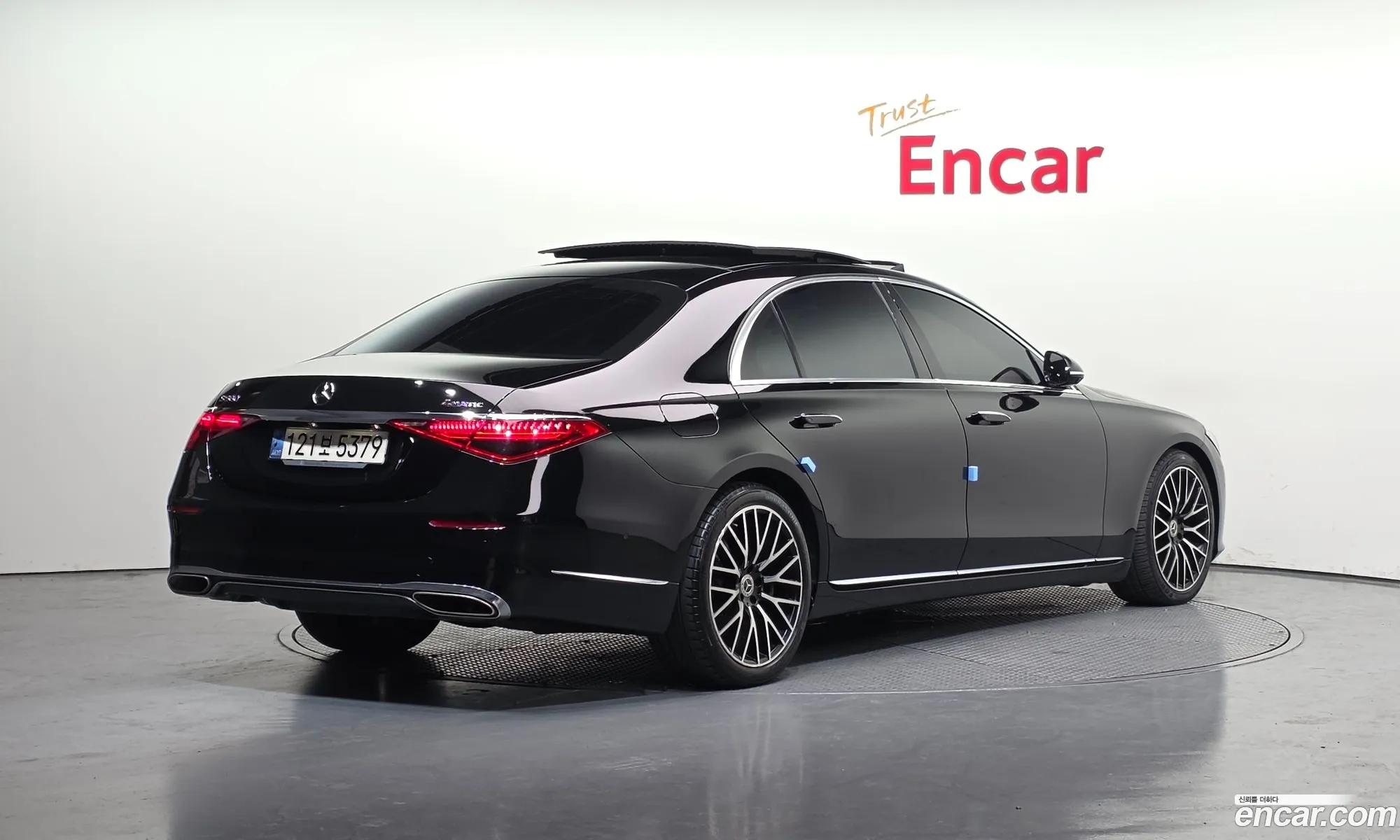 Mercedes-Benz S-Class W223 2022 — 18