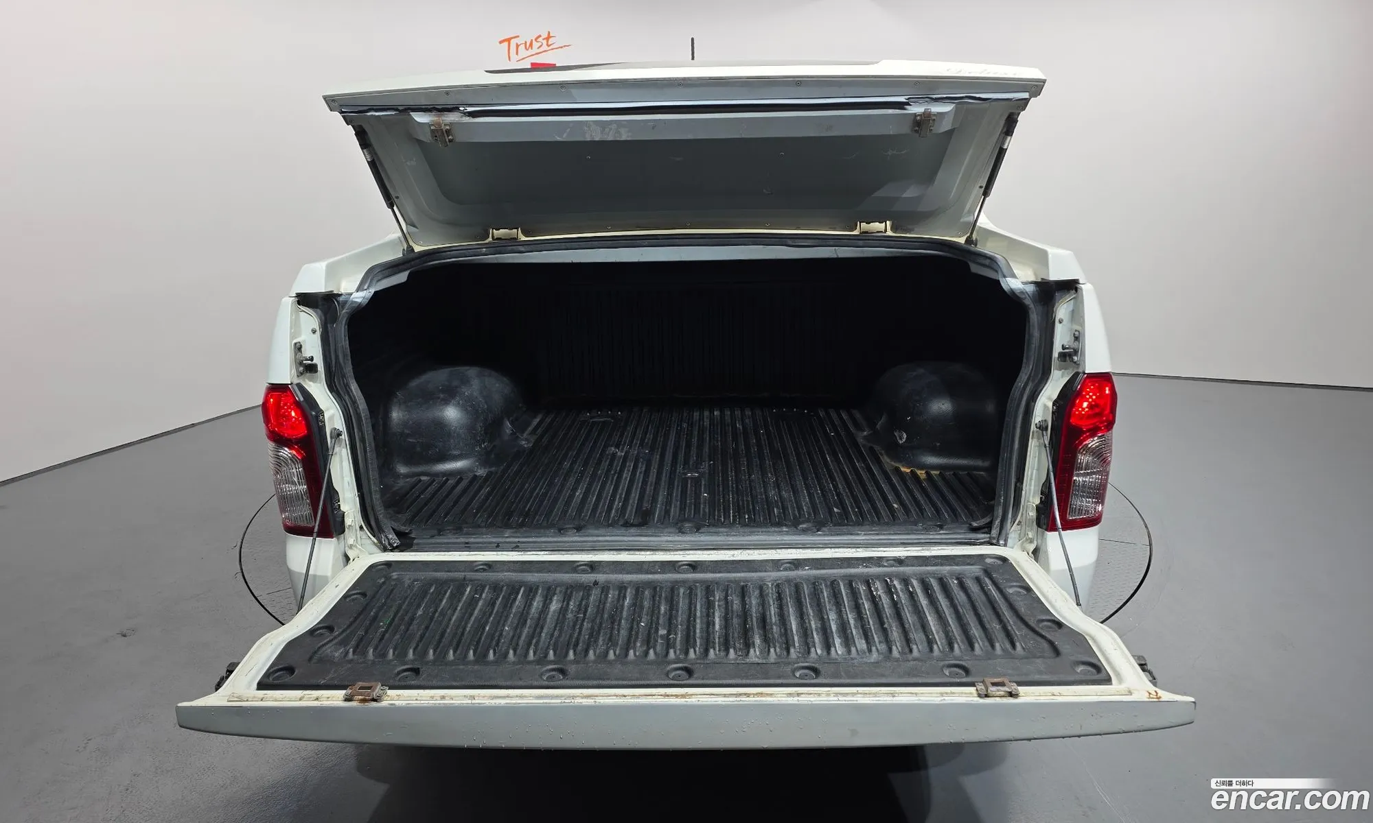 KG Mobility (SsangYong) Korando Sports 2015 — 3
