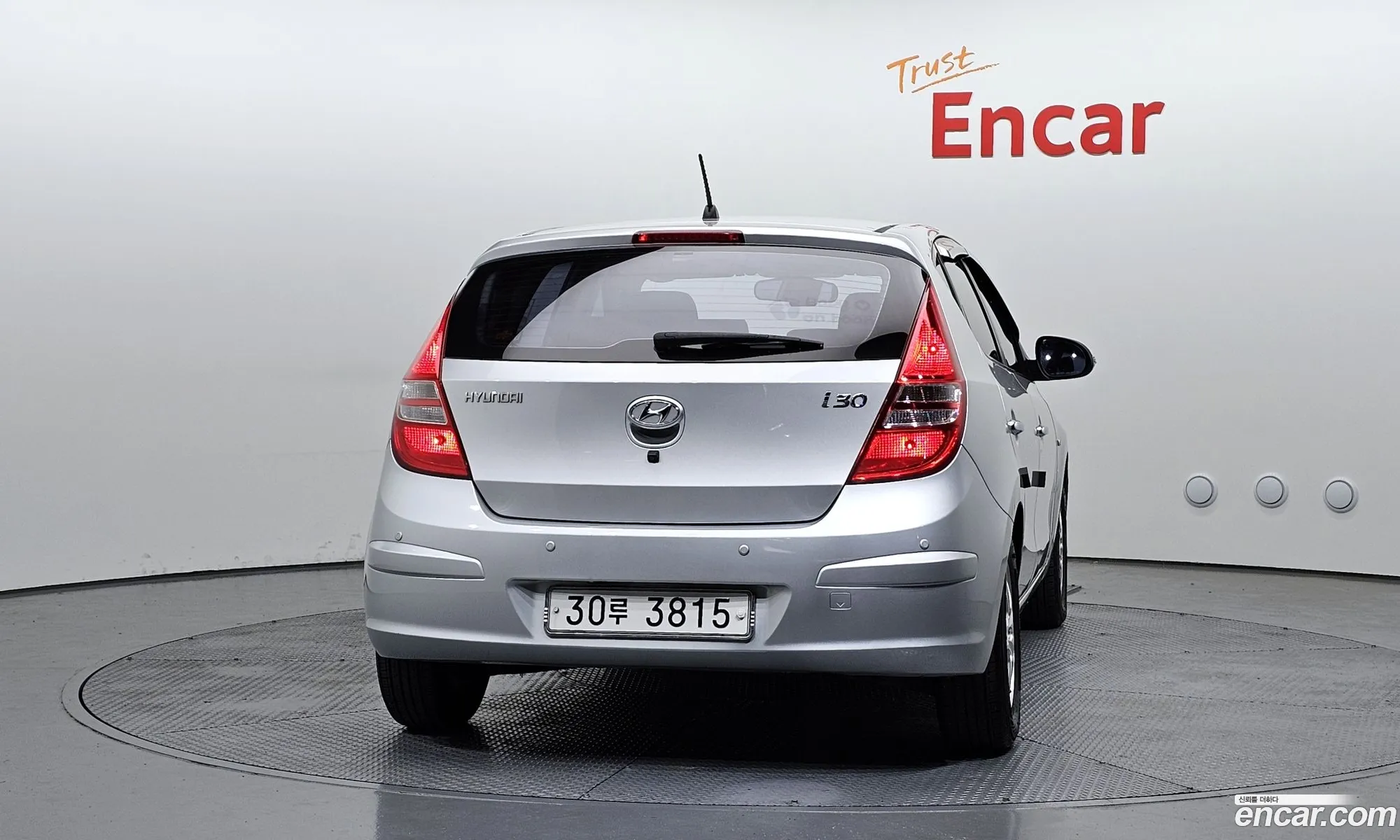 Hyundai i30 2009 — 12