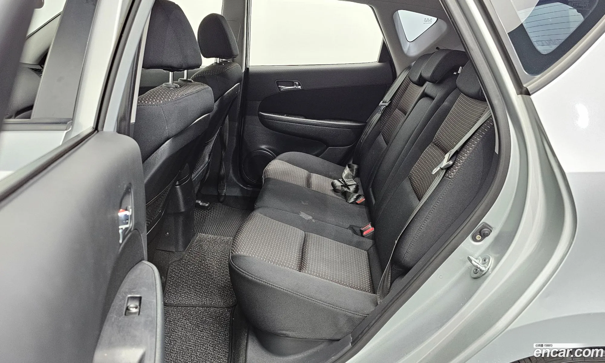 Hyundai i30 2009 — 17