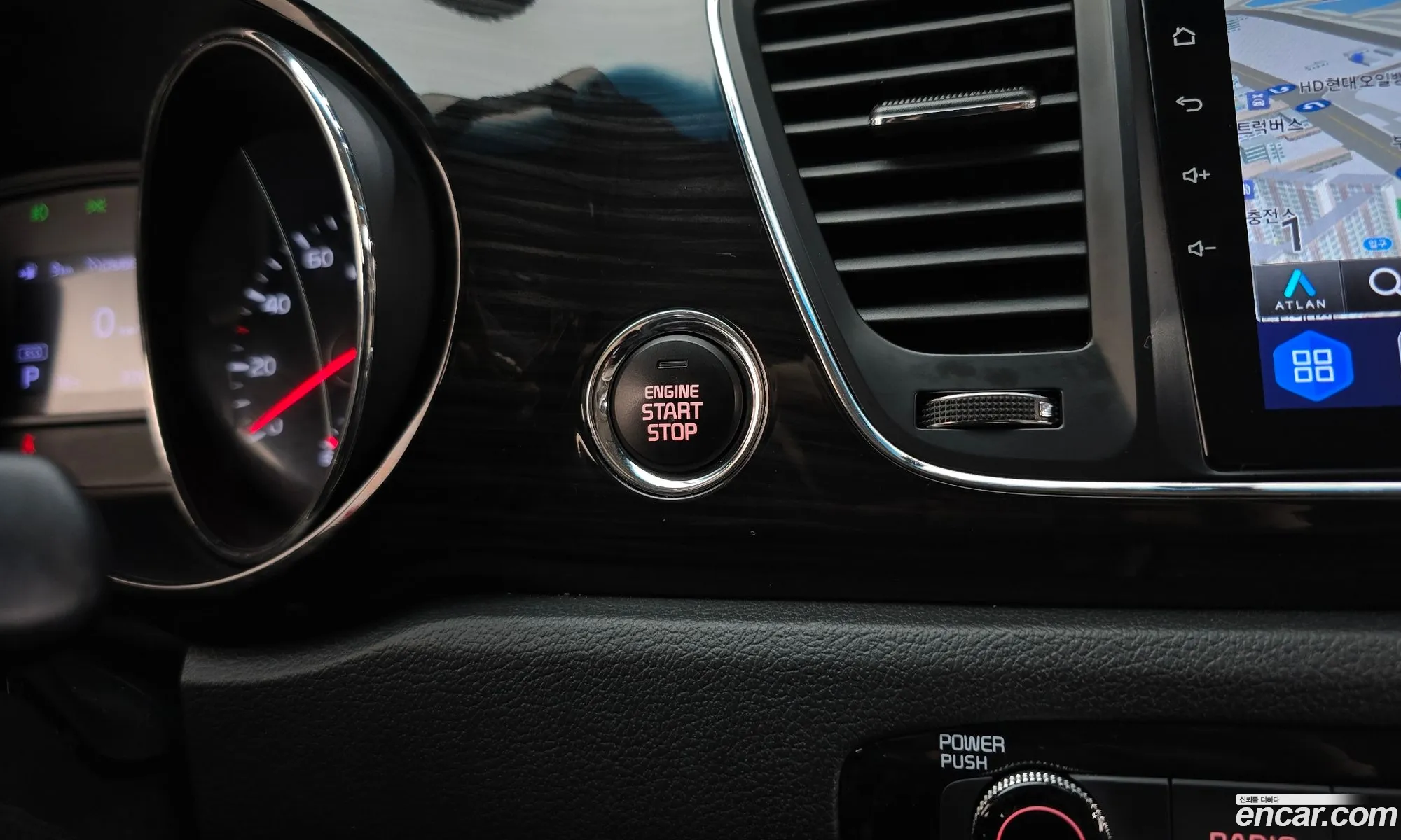 Kia Carnival 2019 — 21