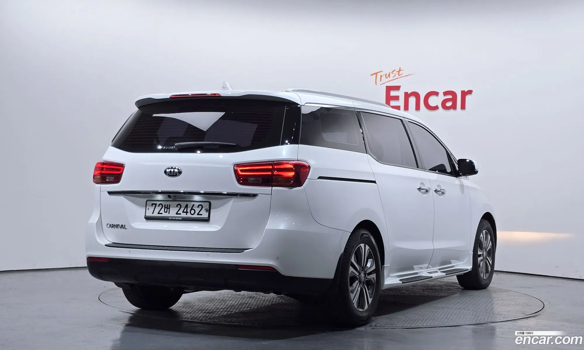 Kia Carnival 2019 — 3