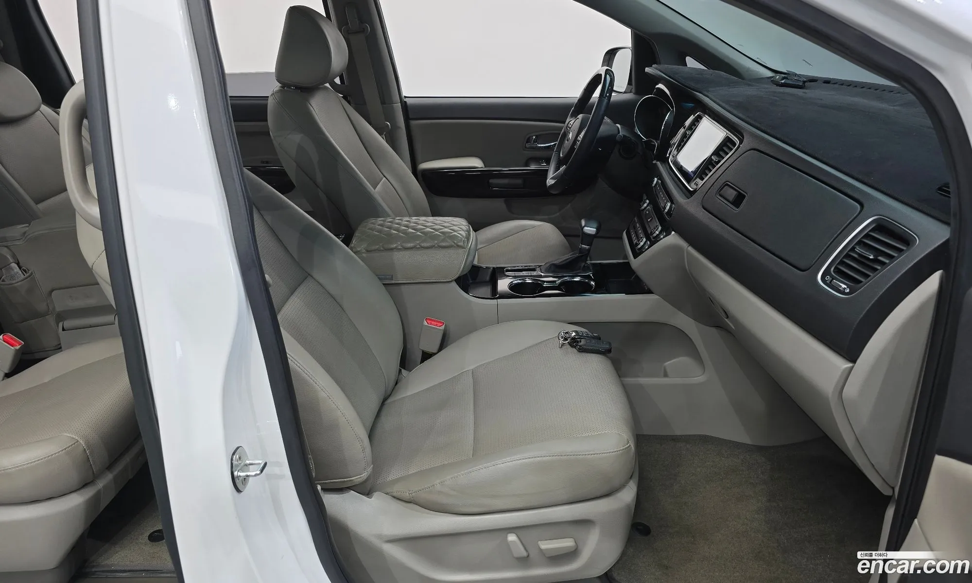 Kia Carnival 2019 — 13