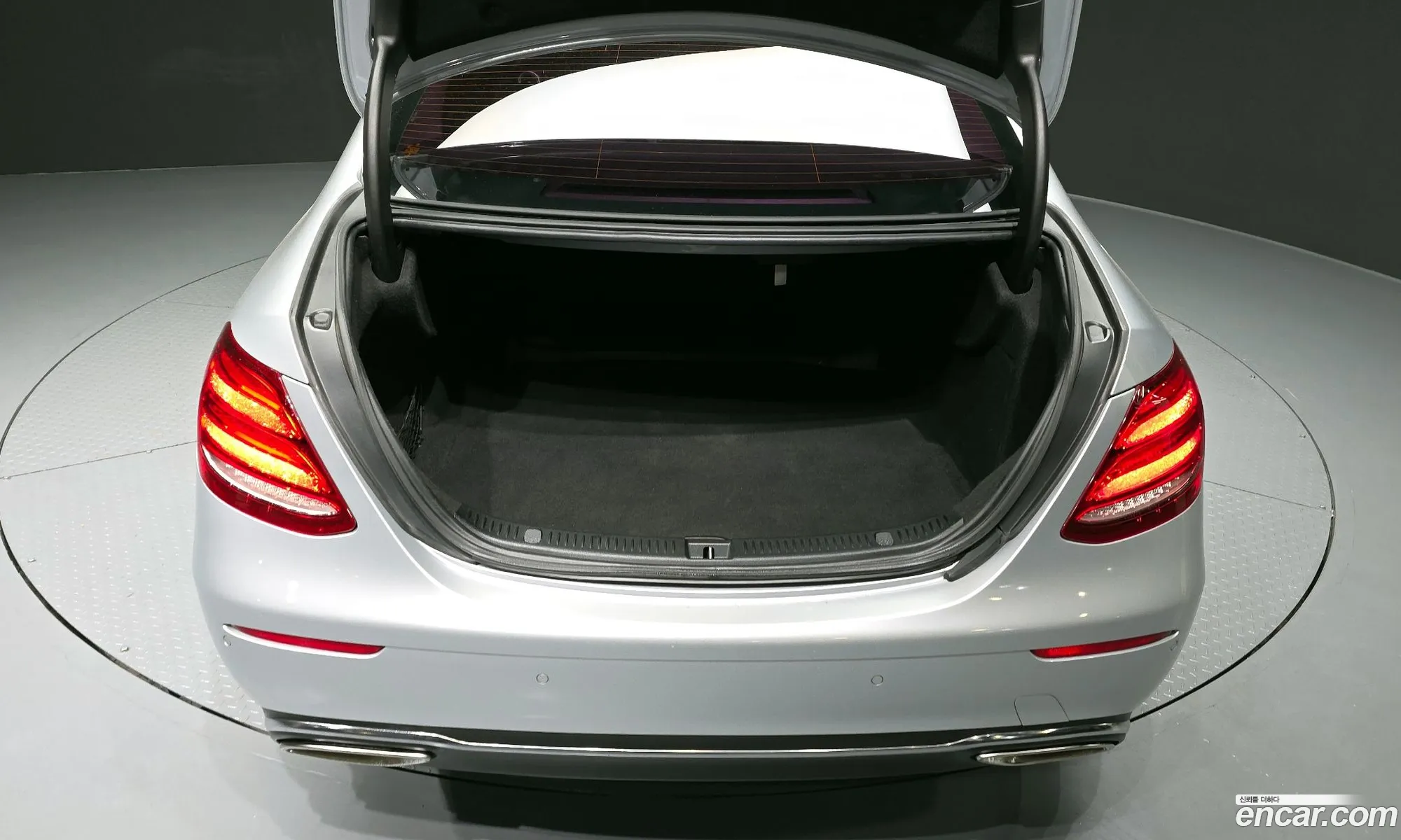 Mercedes-Benz E-Class W213 2017 WDDZF4CB5HA144231 — 20