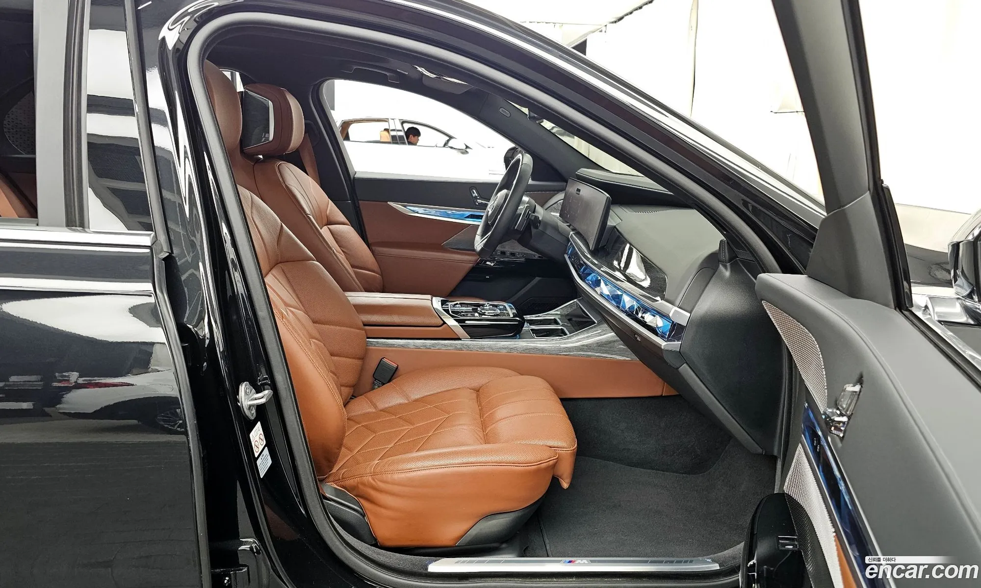 BMW 7 Series 2024 WBA31EH01RCR24094 — 9