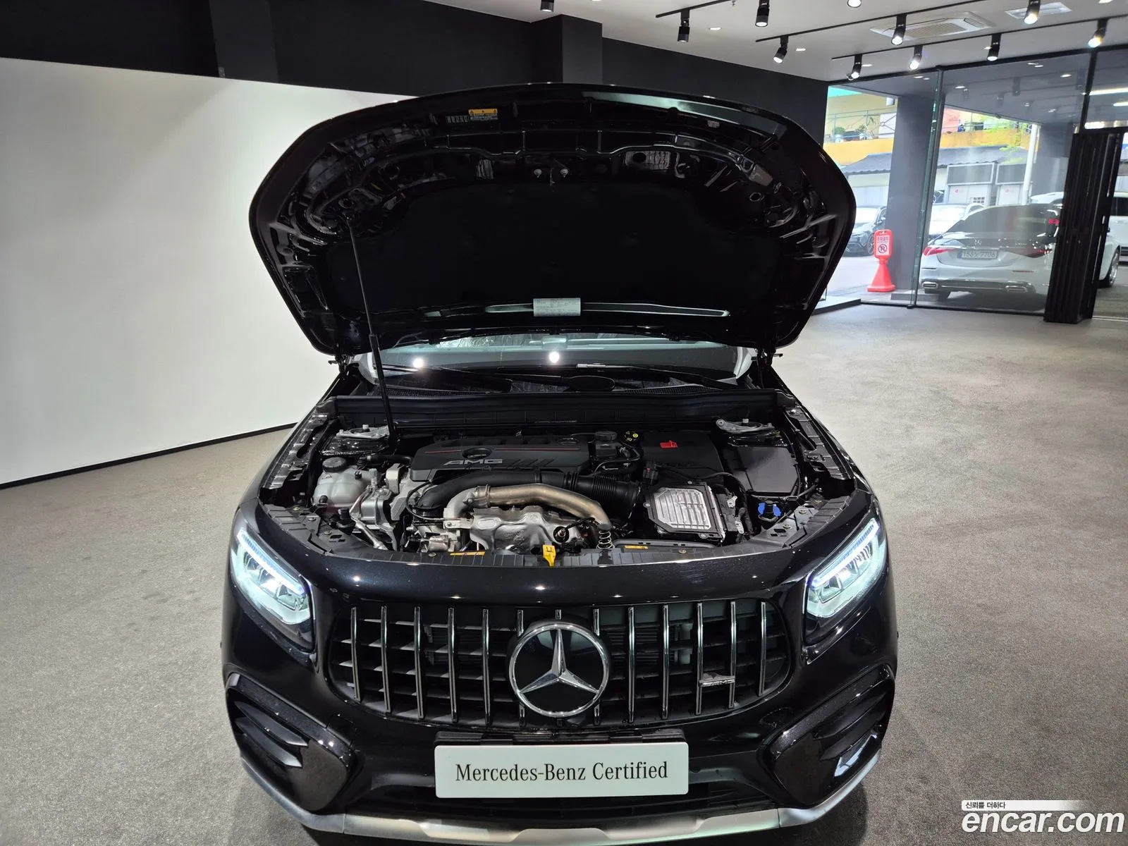 Mercedes-Benz GLB-Class X247 2025 — 8