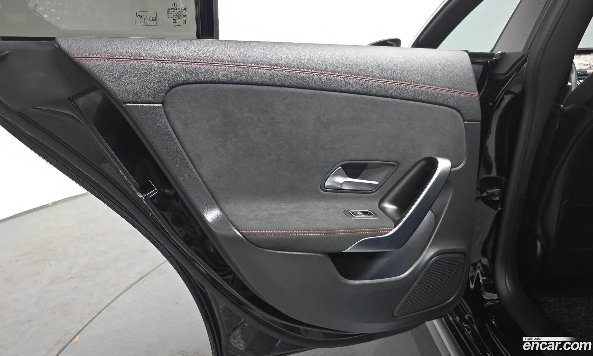 Mercedes-Benz CLA-Class C118 2024 — 27