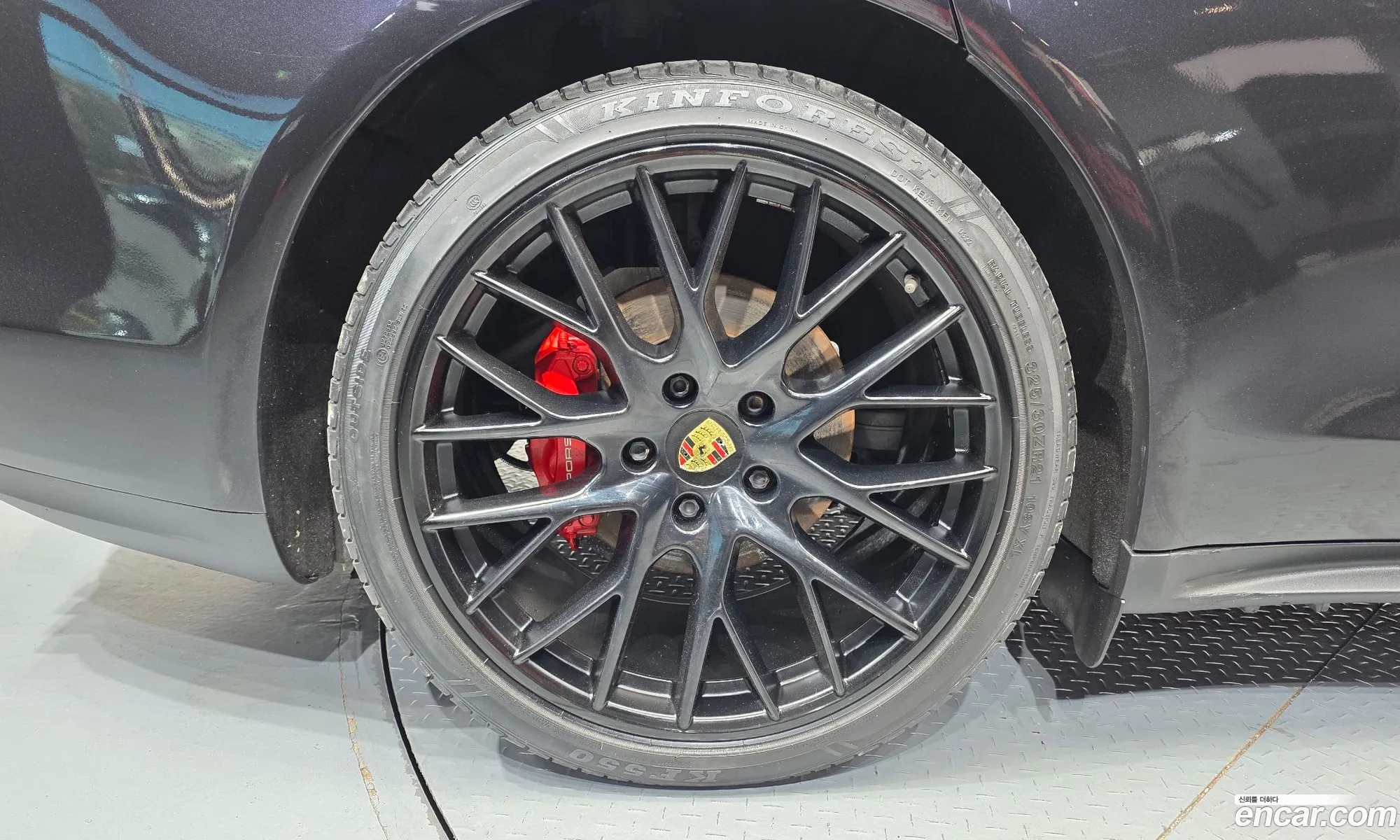 Porsche Panamera 2018 WP0AA2976JL106191 — 27