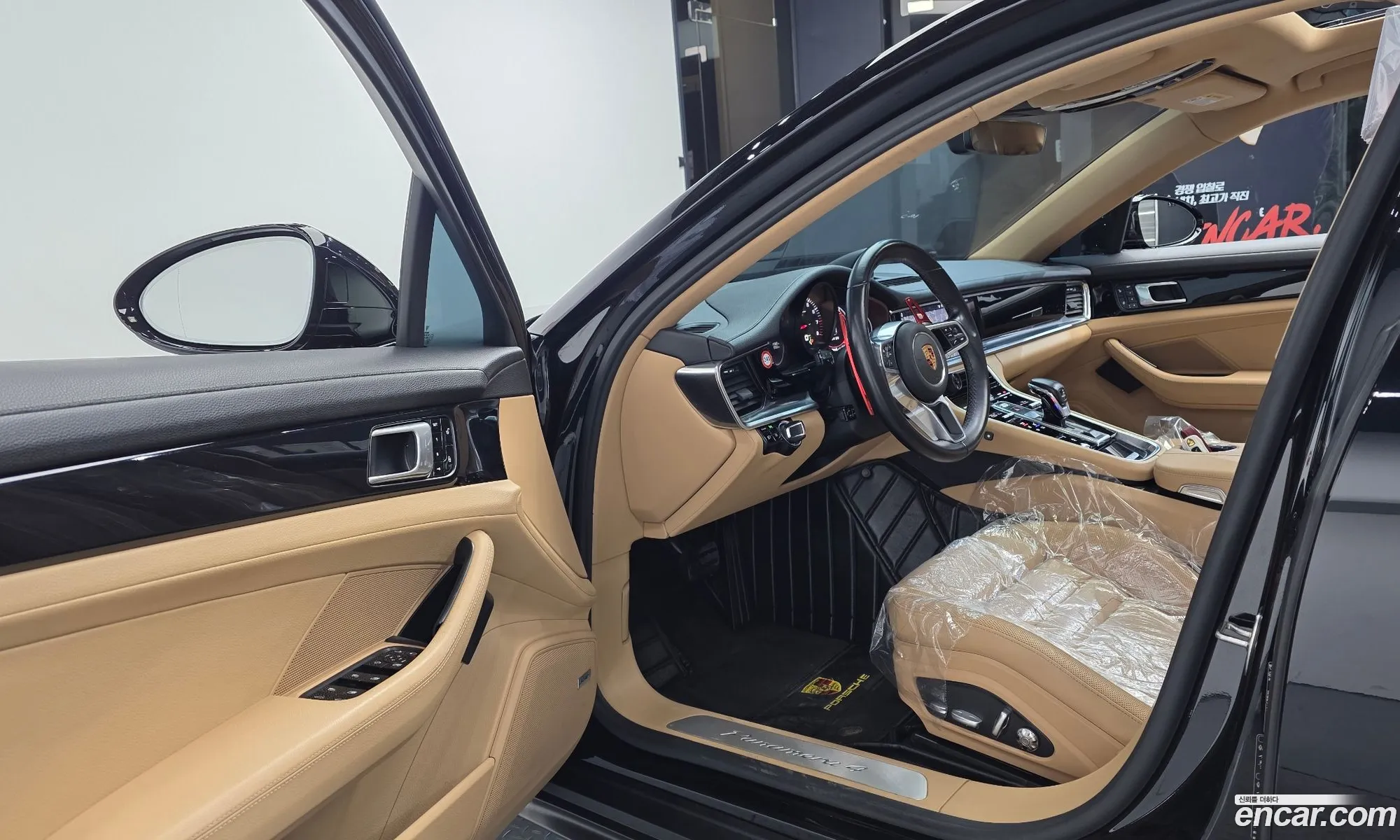 Porsche Panamera 2018 WP0AA2976JL106191 — 32