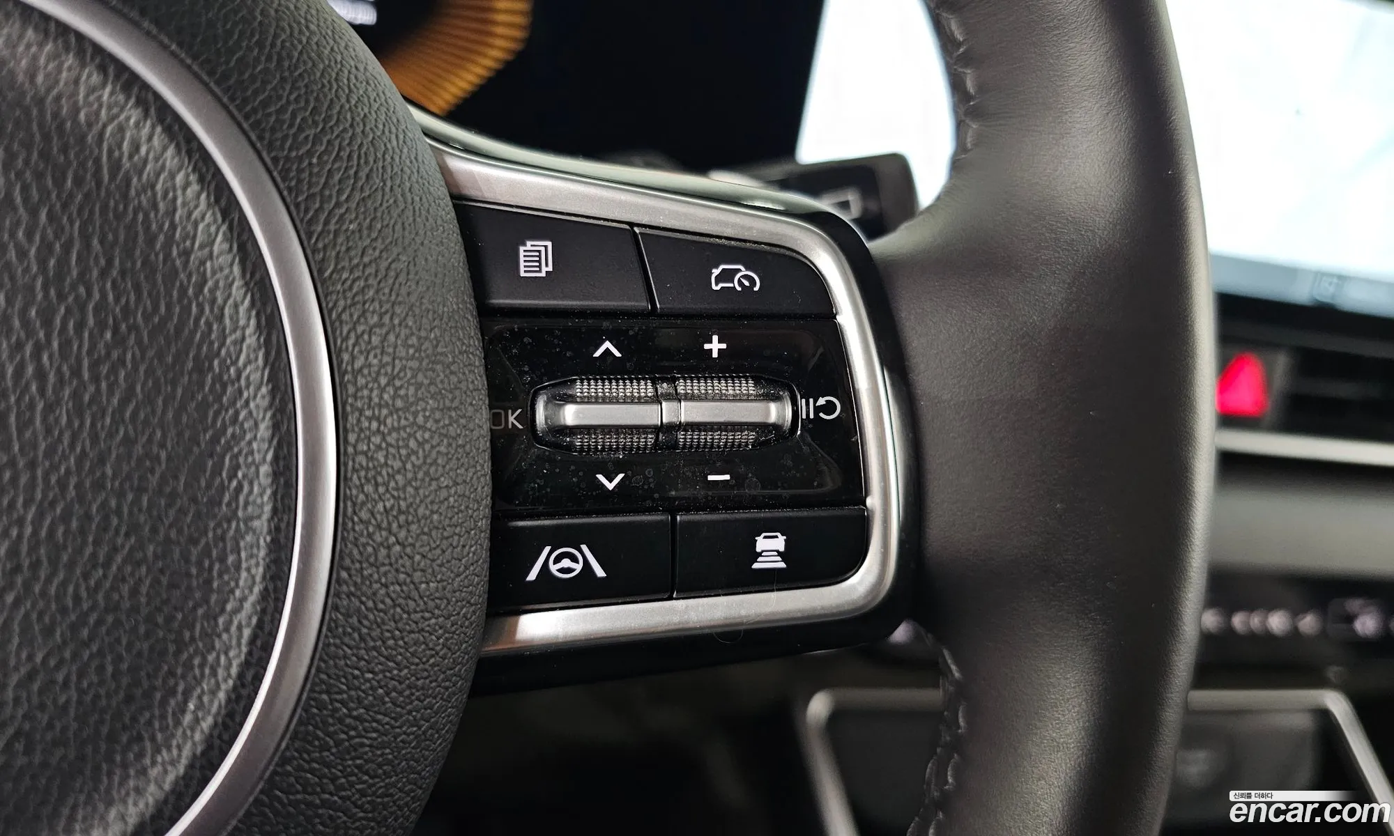Kia Carnival 2024 — 5