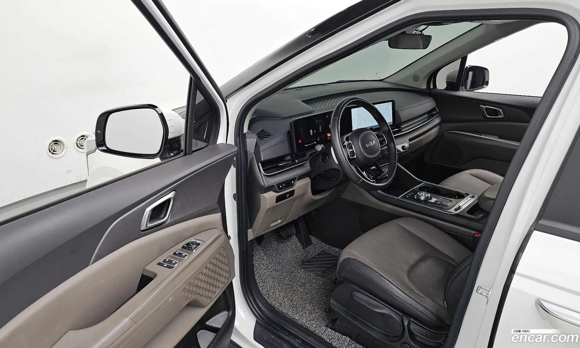 Kia Carnival 2024 — 9