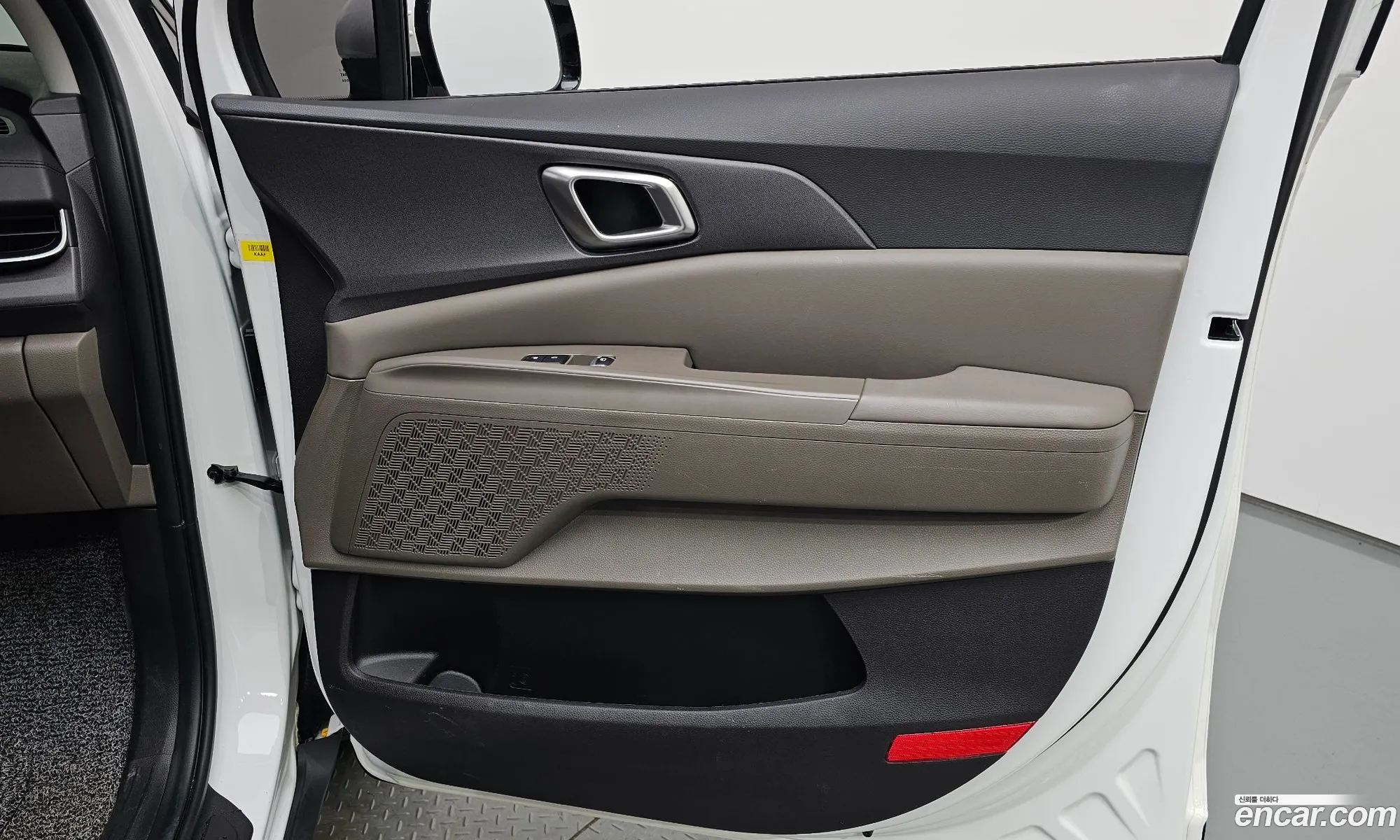 Kia Carnival 2024 — 11