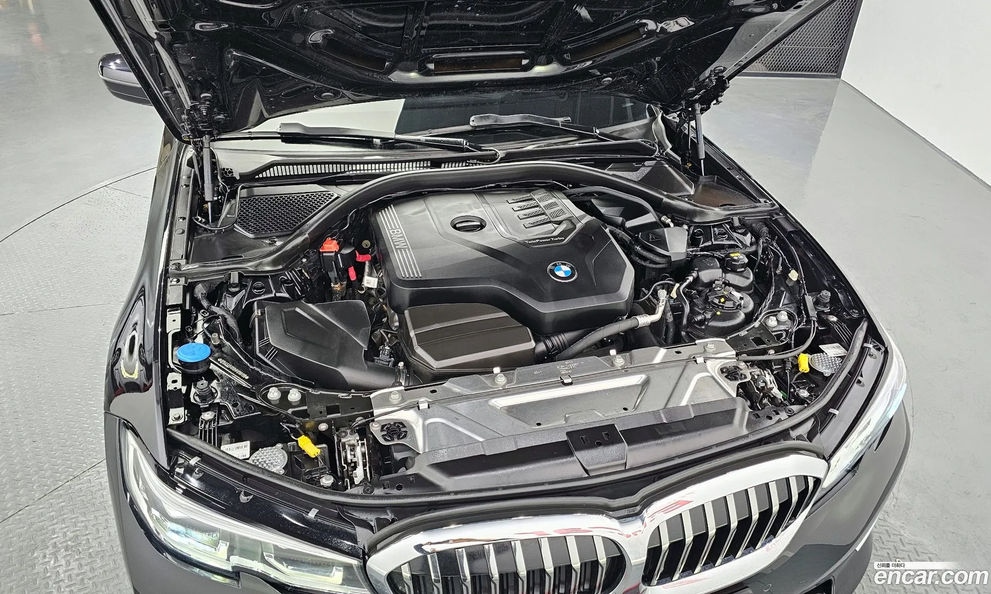 BMW 3 Series 2021 — 7